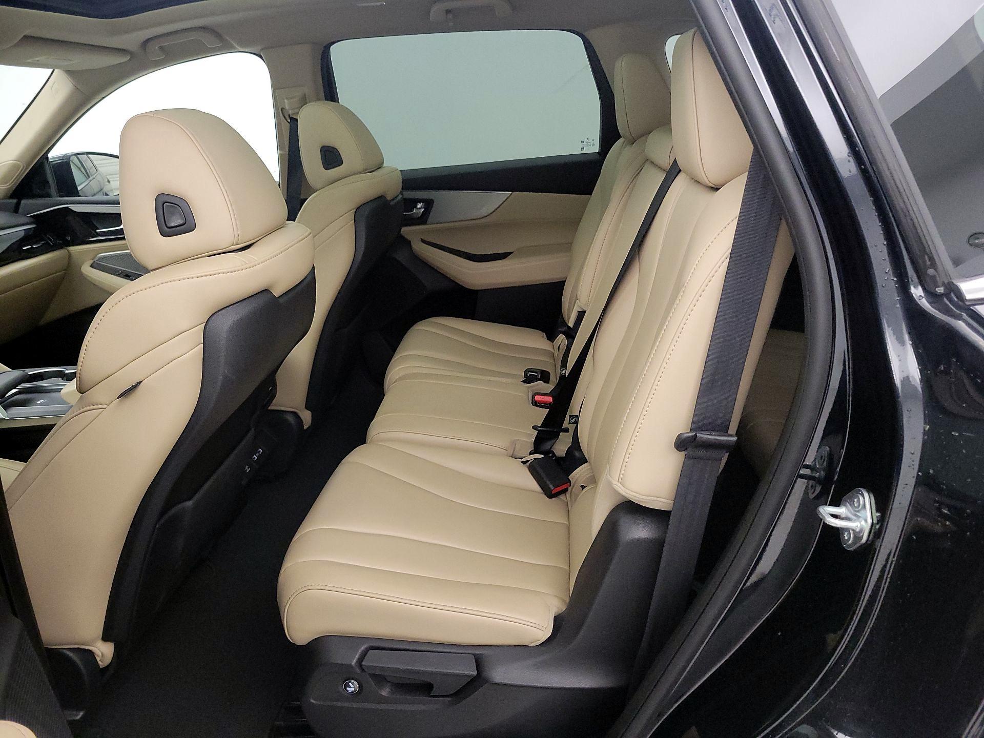 Thumbnail: 2023 Acura MDX - 17
