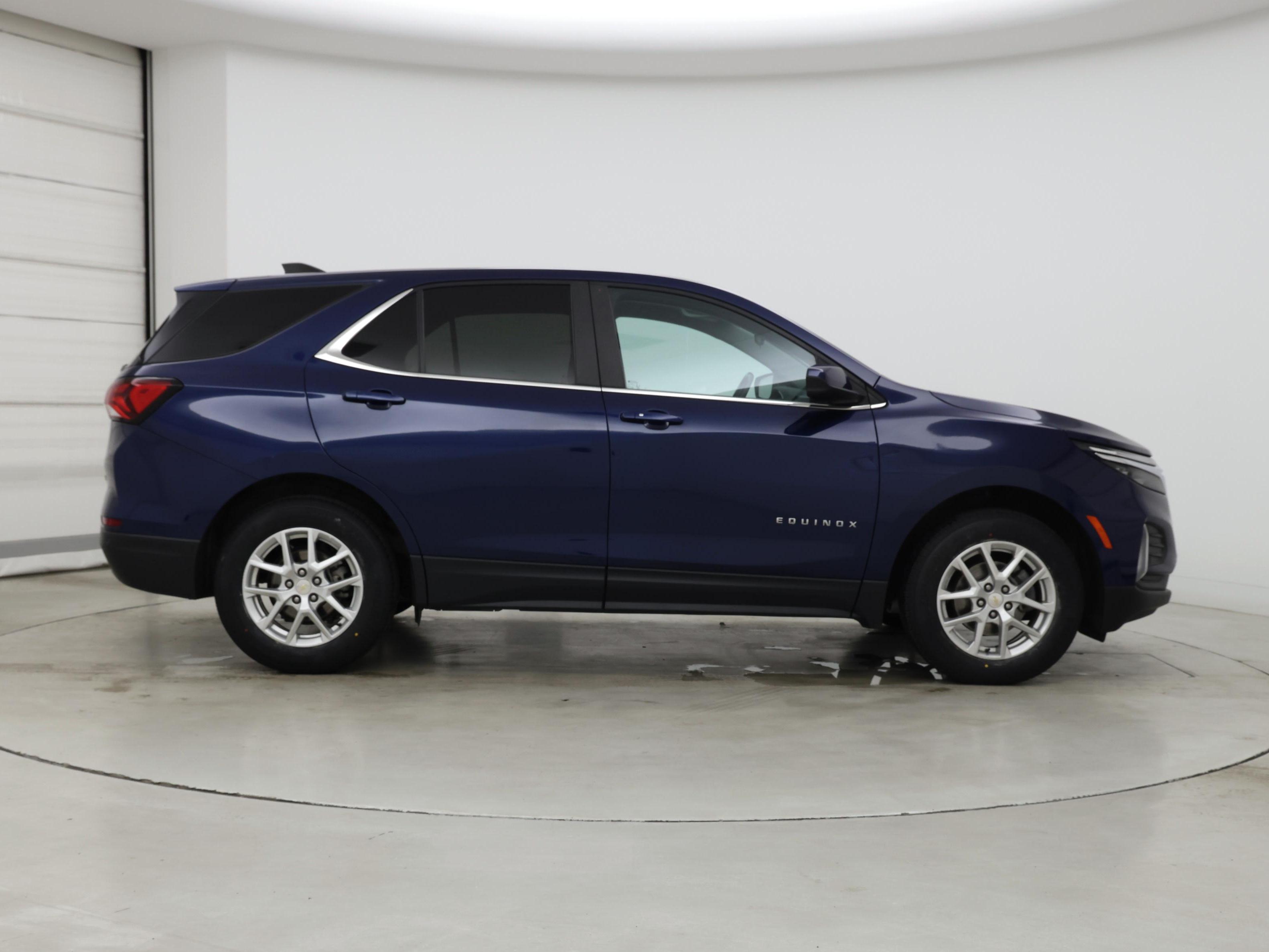 Thumbnail: 2022 Chevrolet Equinox - 7