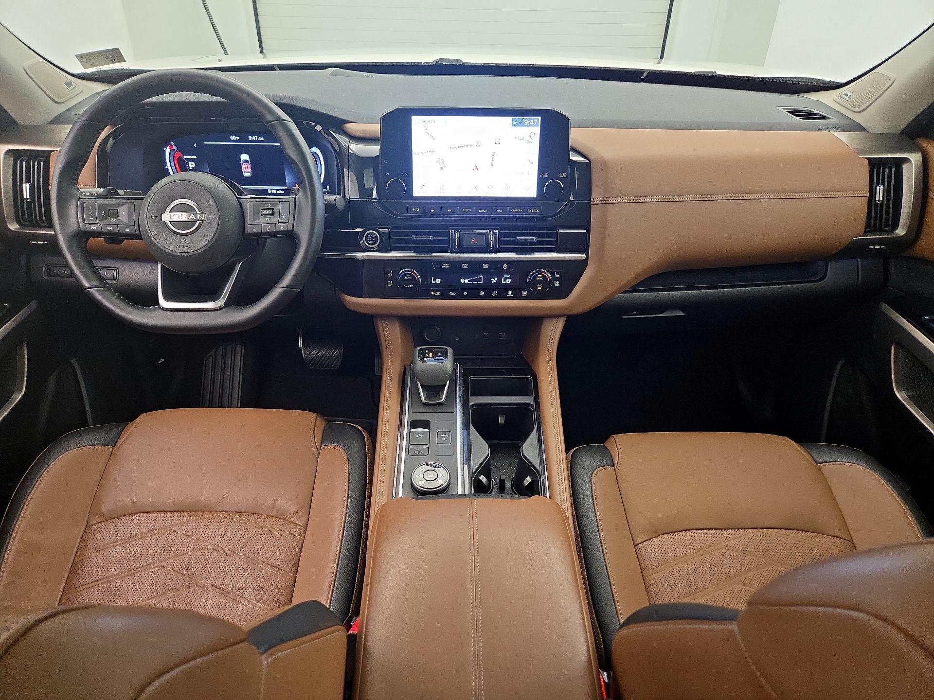 Thumbnail: 2023 Nissan Pathfinder - 9