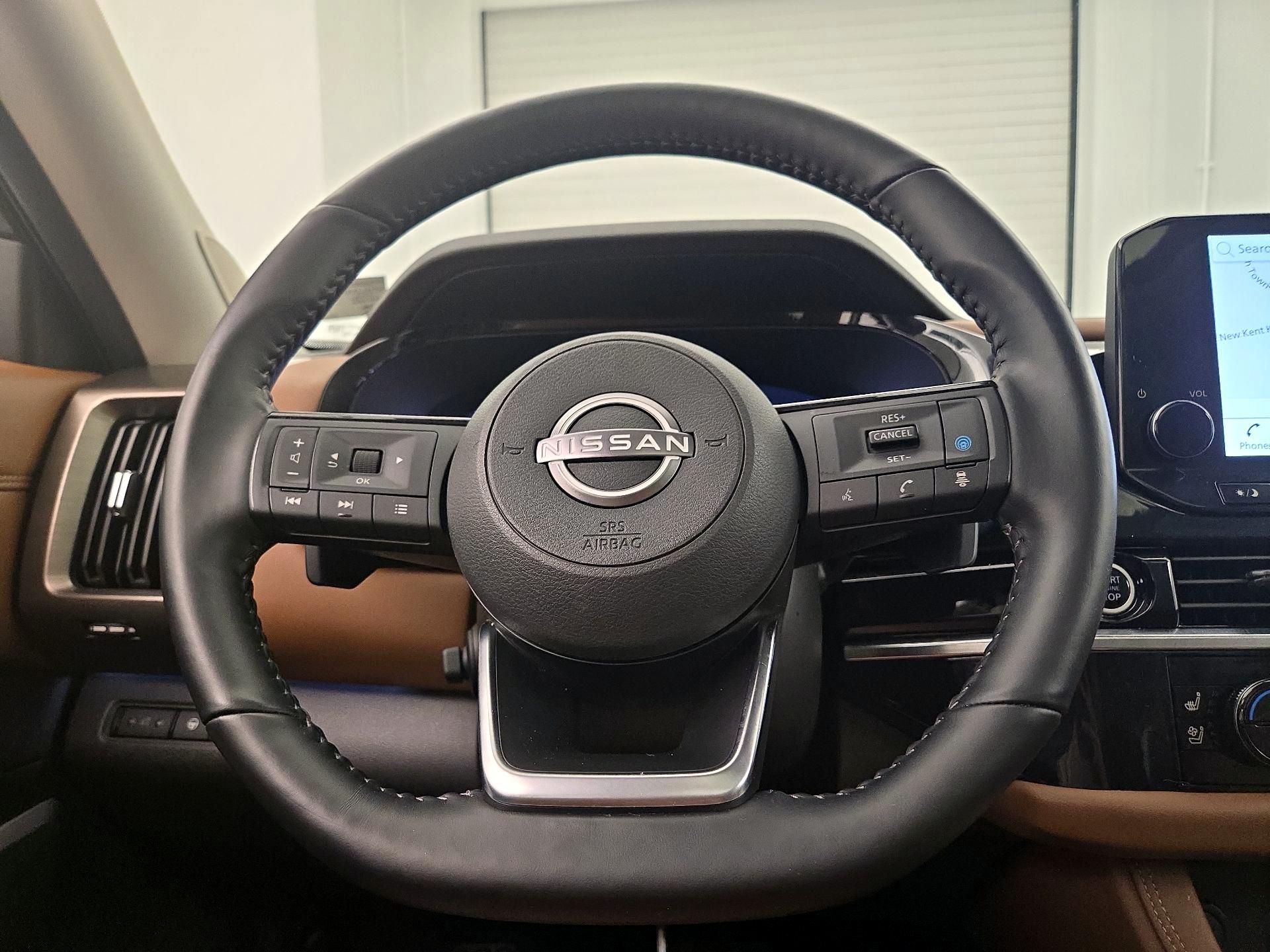 Thumbnail: 2023 Nissan Pathfinder - 10