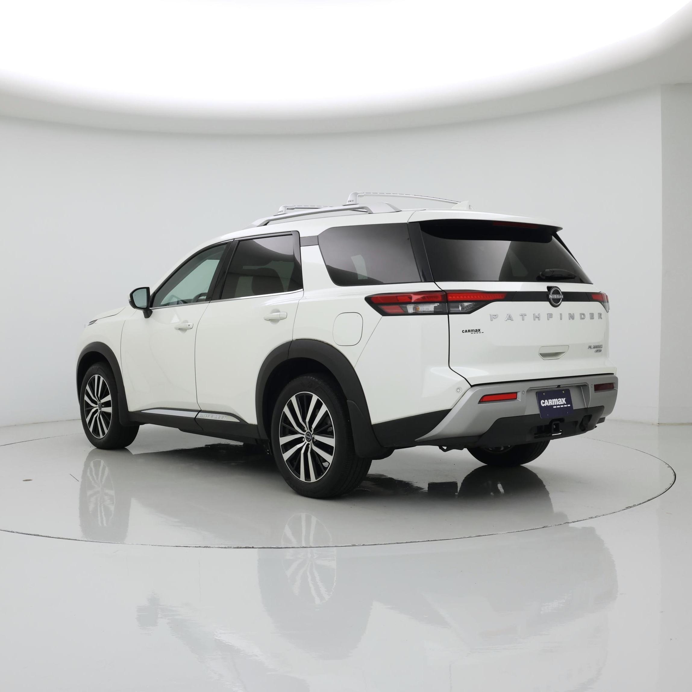 Thumbnail: 2023 Nissan Pathfinder - 2