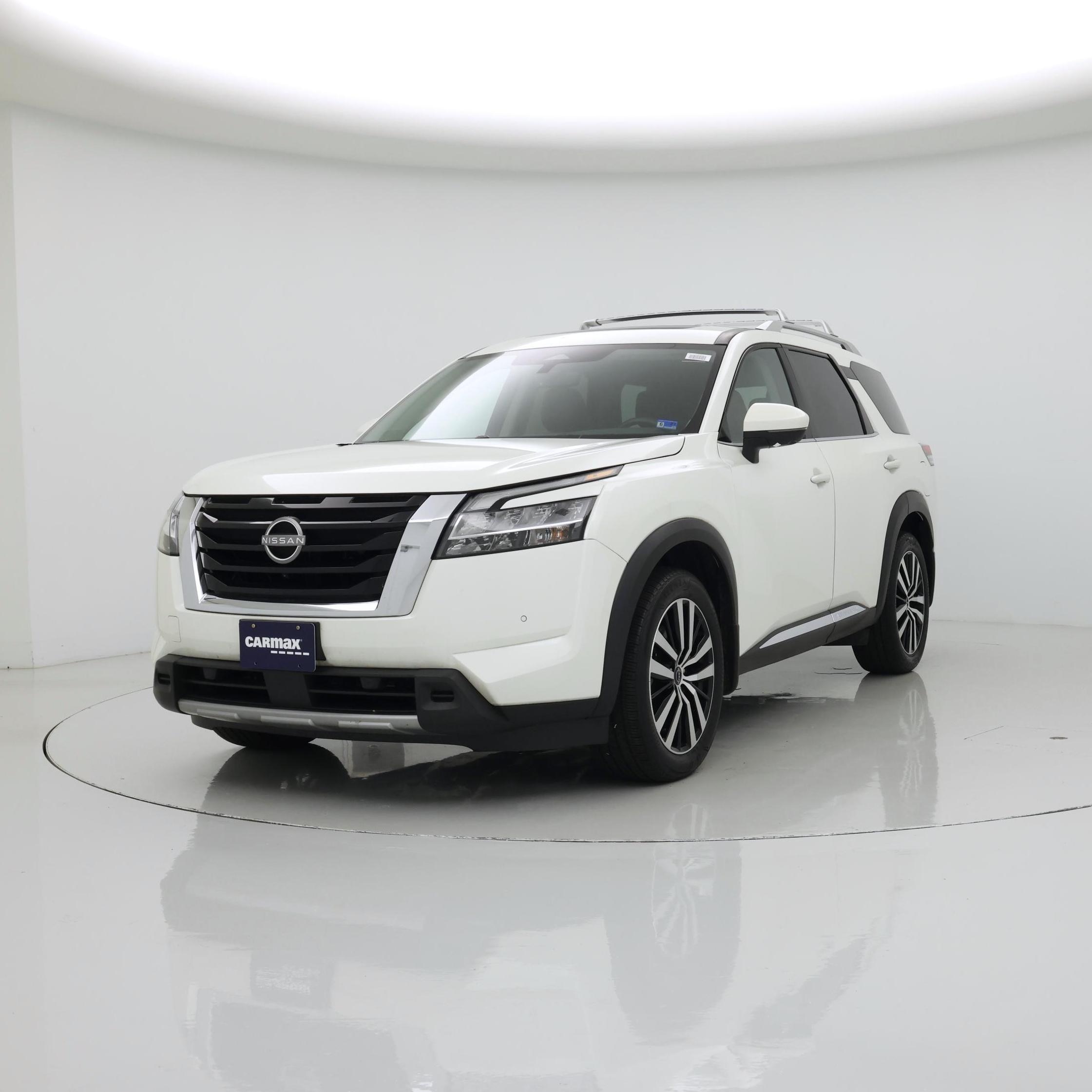 Thumbnail: 2023 Nissan Pathfinder - 4