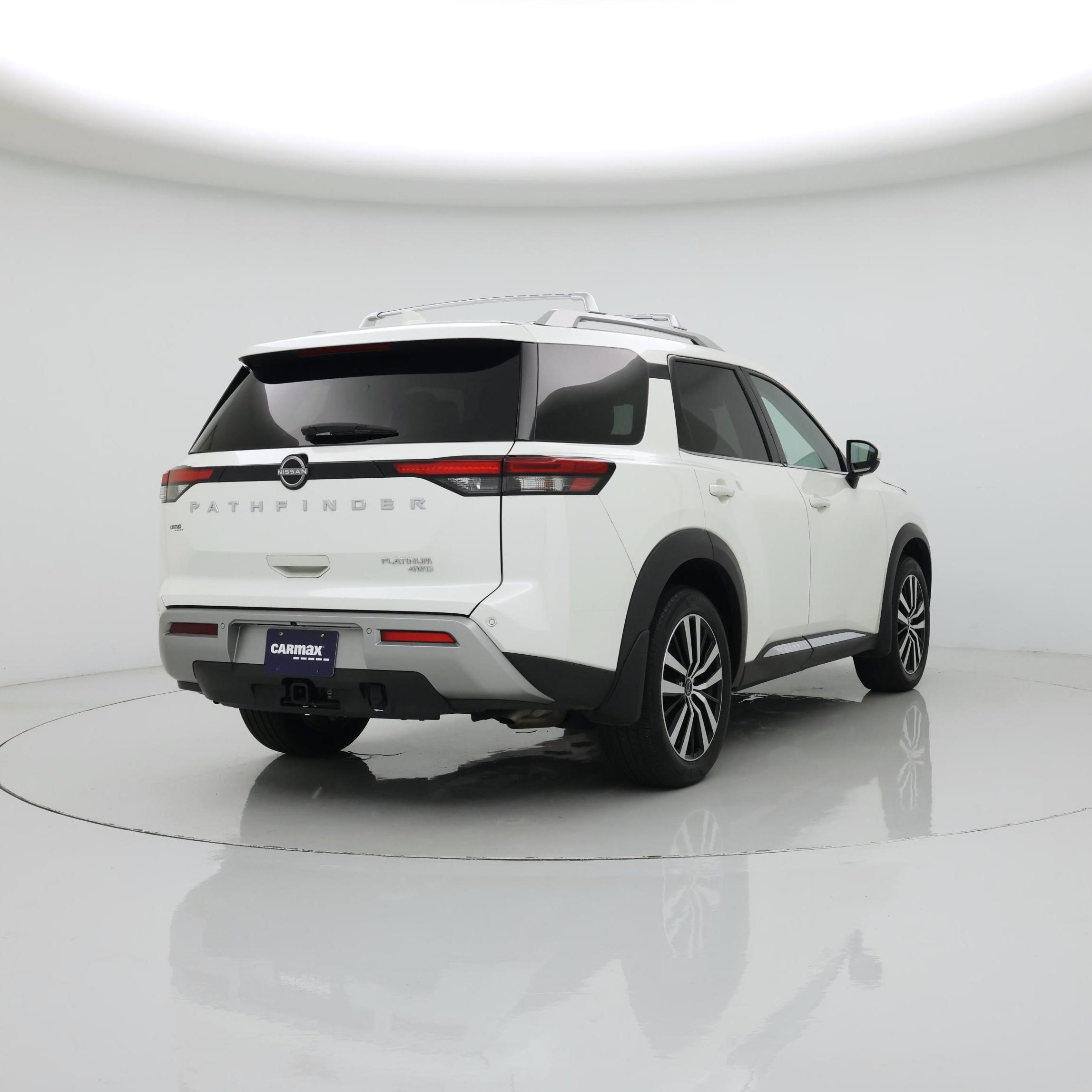 Thumbnail: 2023 Nissan Pathfinder - 8