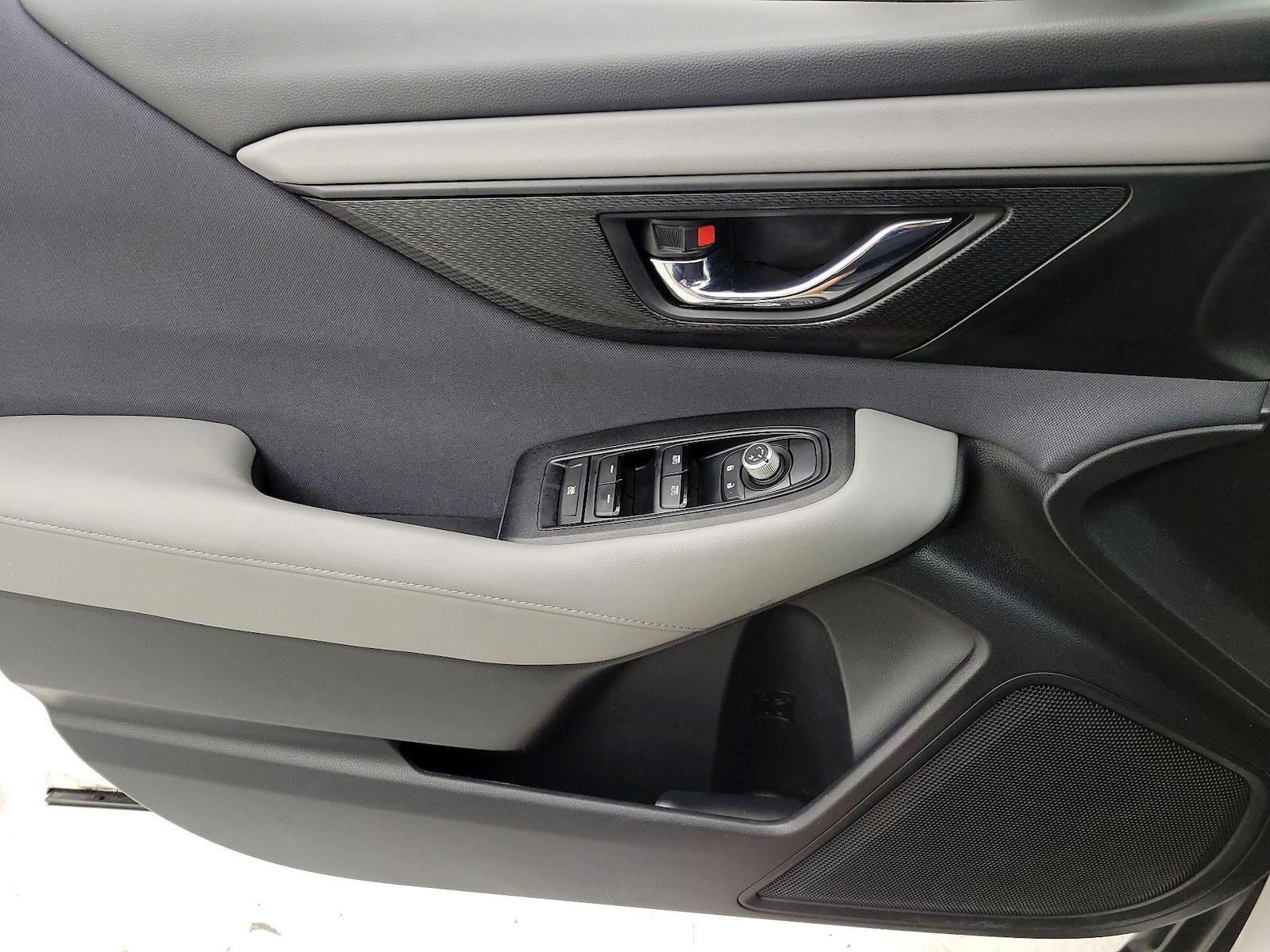 2020 Subaru Outback Premium - Photo 13
