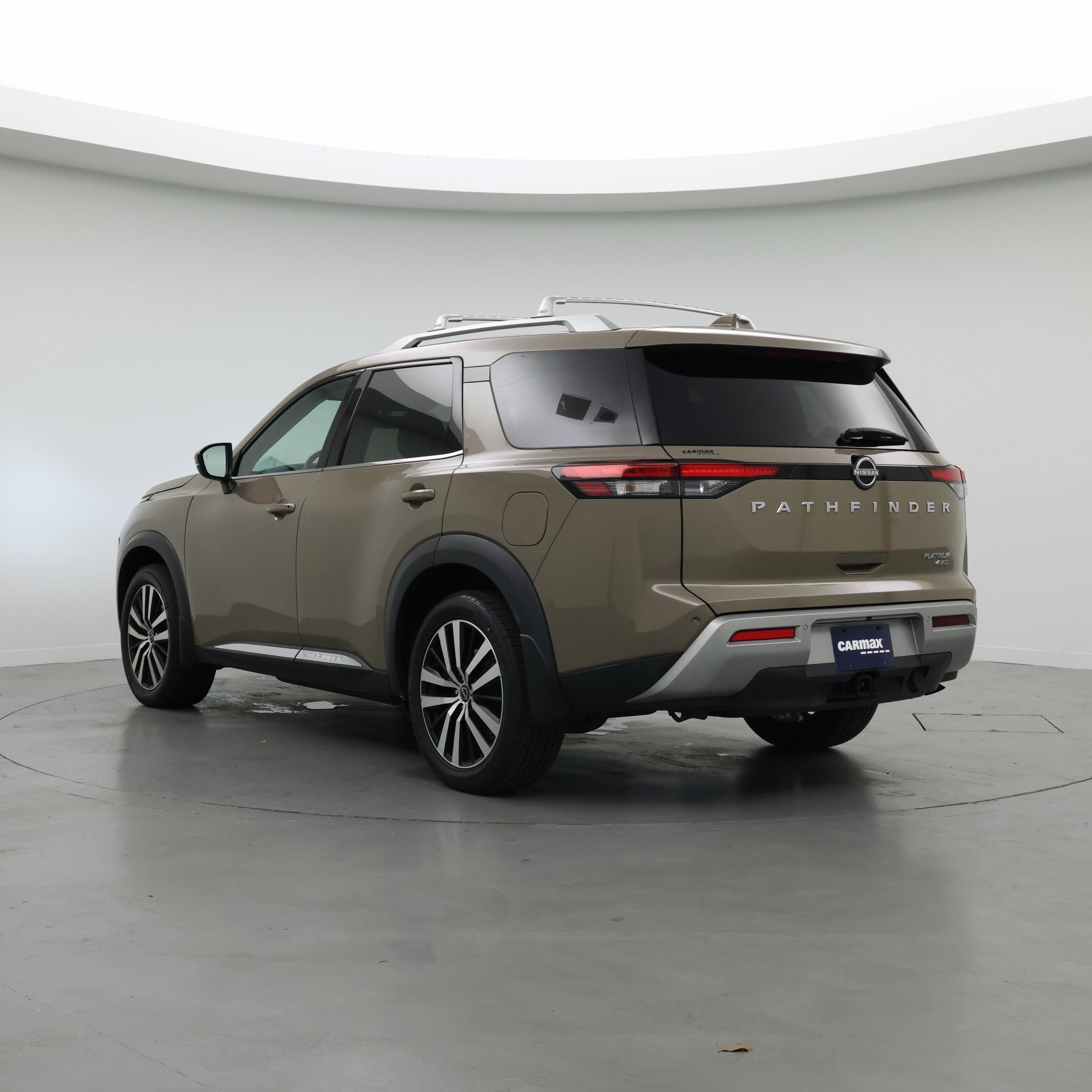 Thumbnail: 2023 Nissan Pathfinder - 2