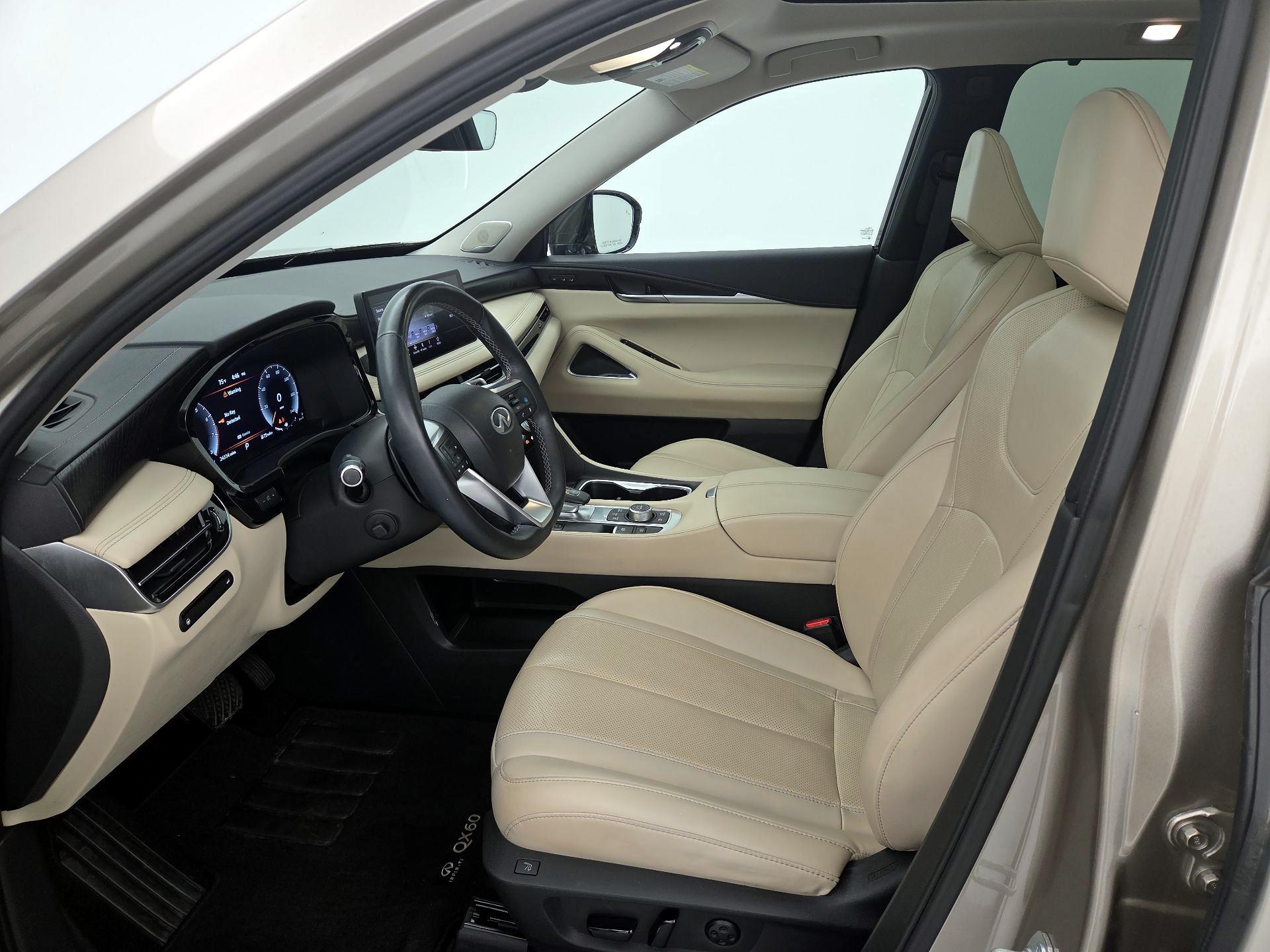 Thumbnail: 2023 INFINITI QX60 - 11