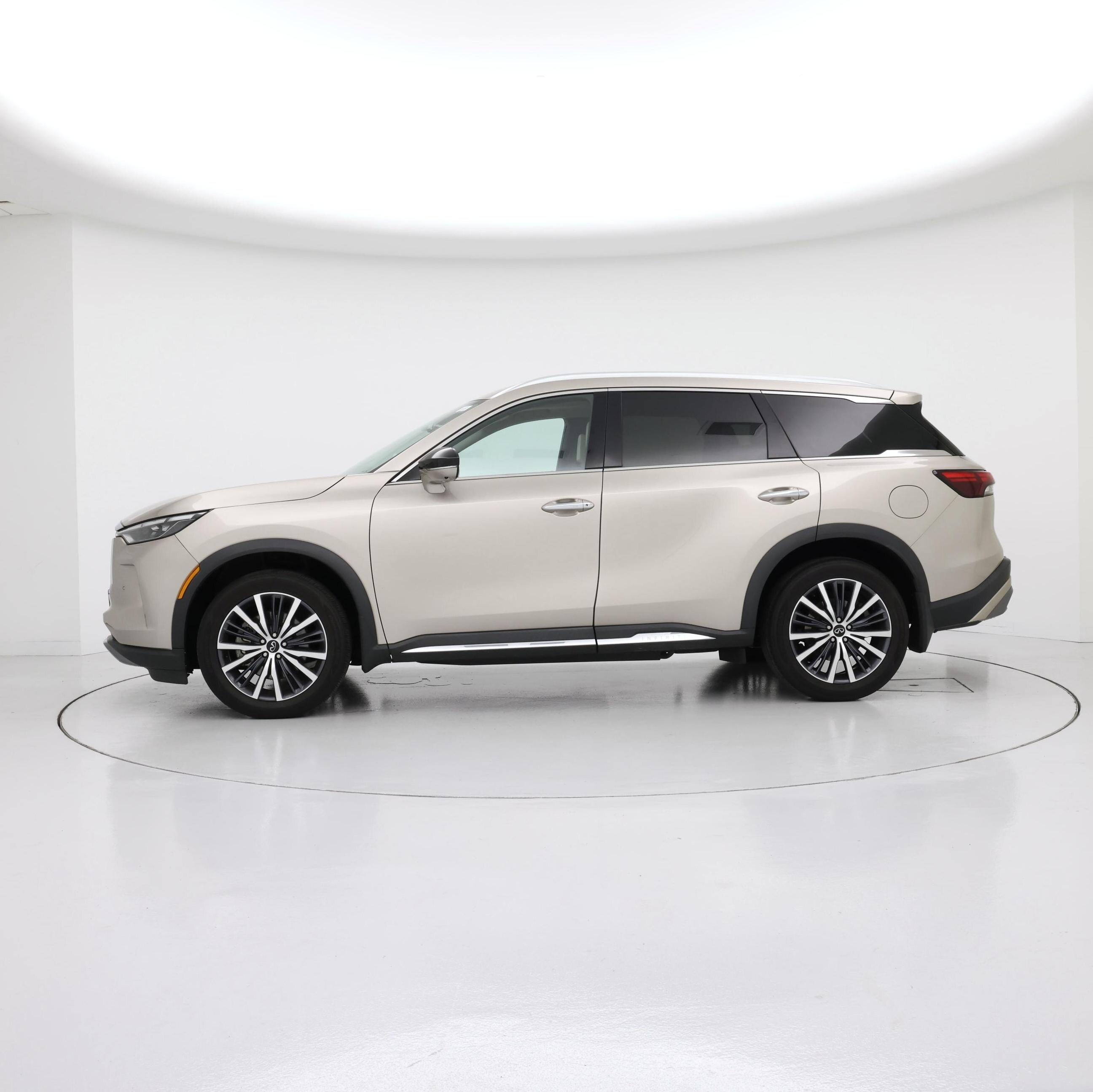 Thumbnail: 2023 INFINITI QX60 - 3