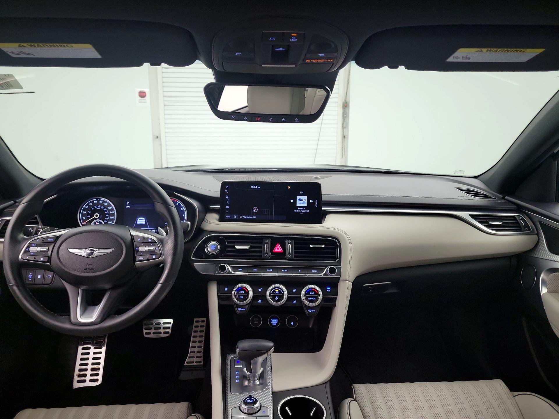 Thumbnail: 2023 Genesis G70 - 9