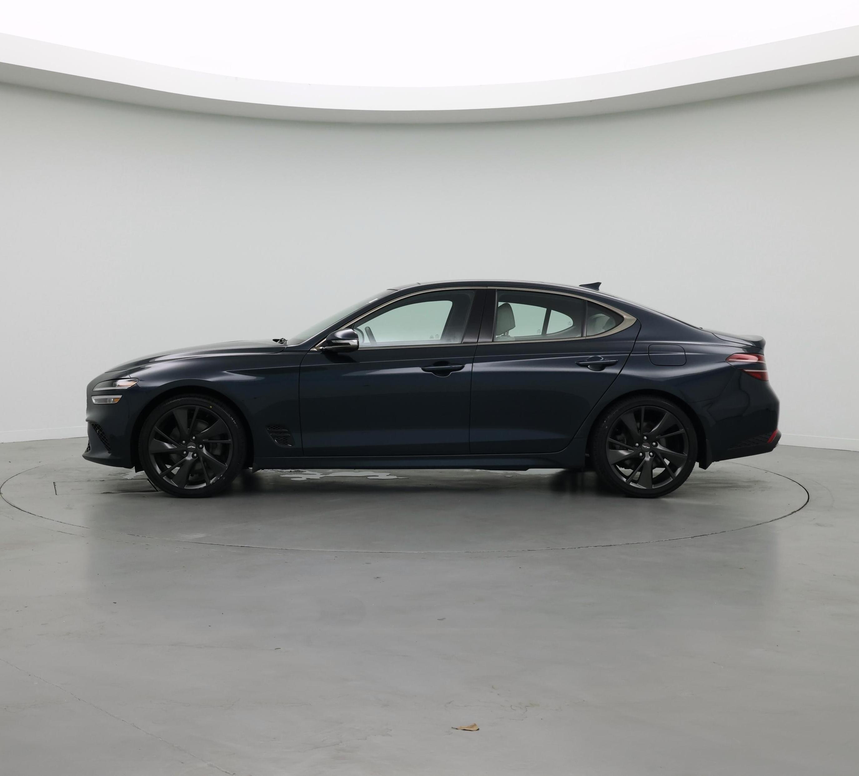 Thumbnail: 2023 Genesis G70 - 3