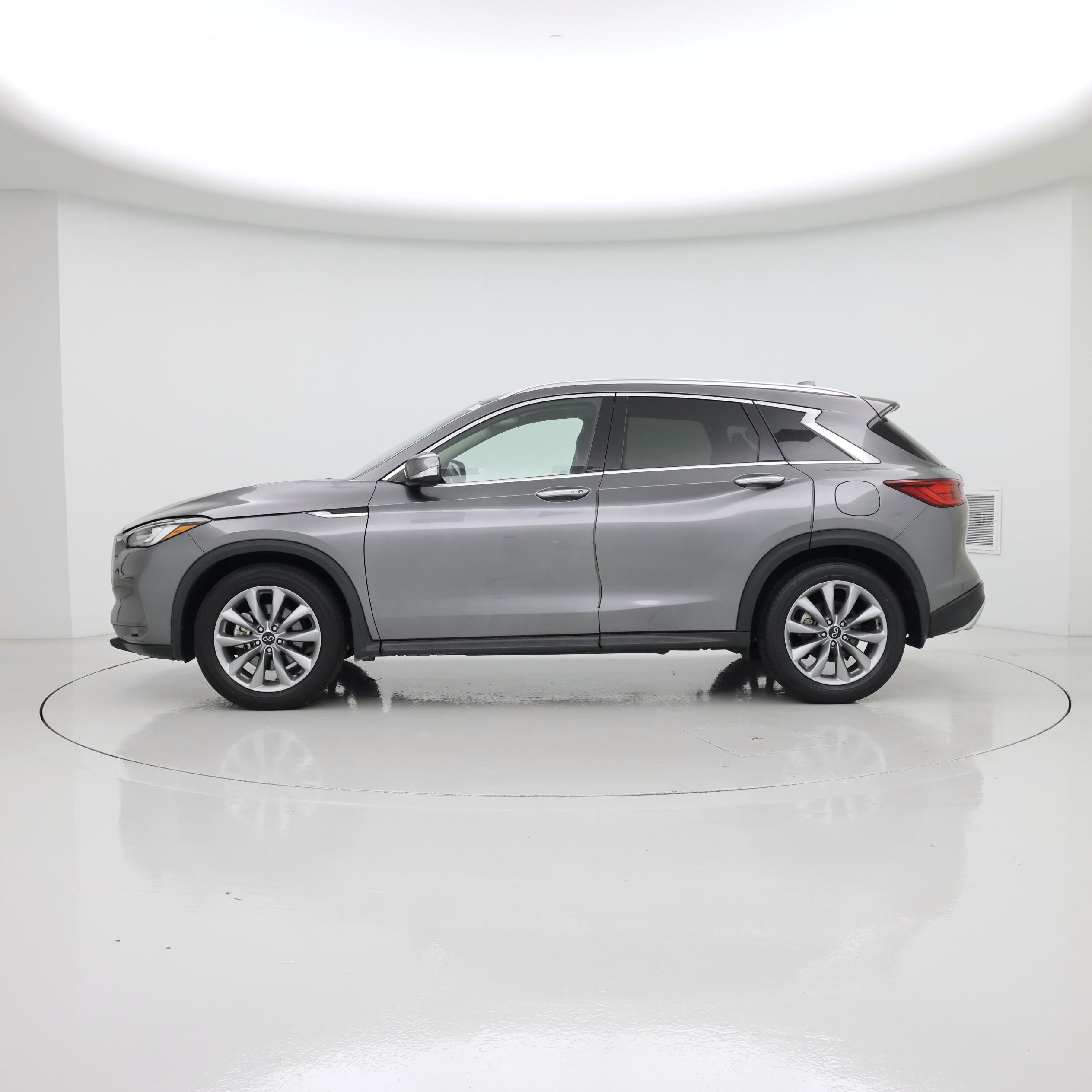 Thumbnail: 2022 INFINITI QX50 - 3