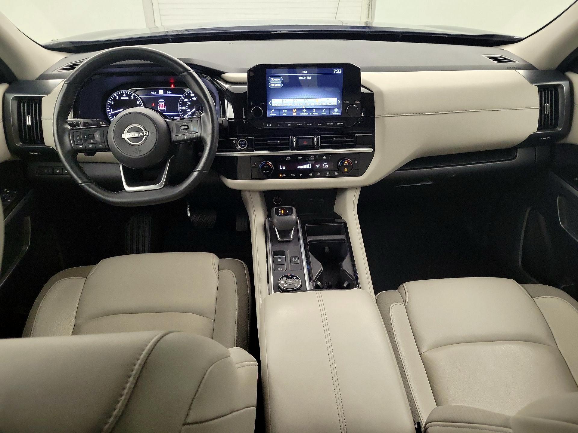 Thumbnail: 2023 Nissan Pathfinder - 9