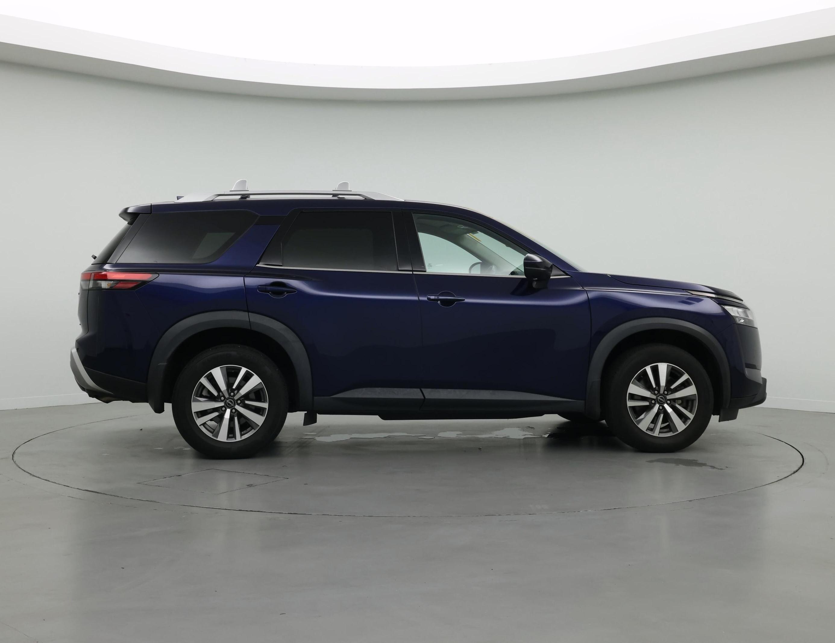 Thumbnail: 2023 Nissan Pathfinder - 7