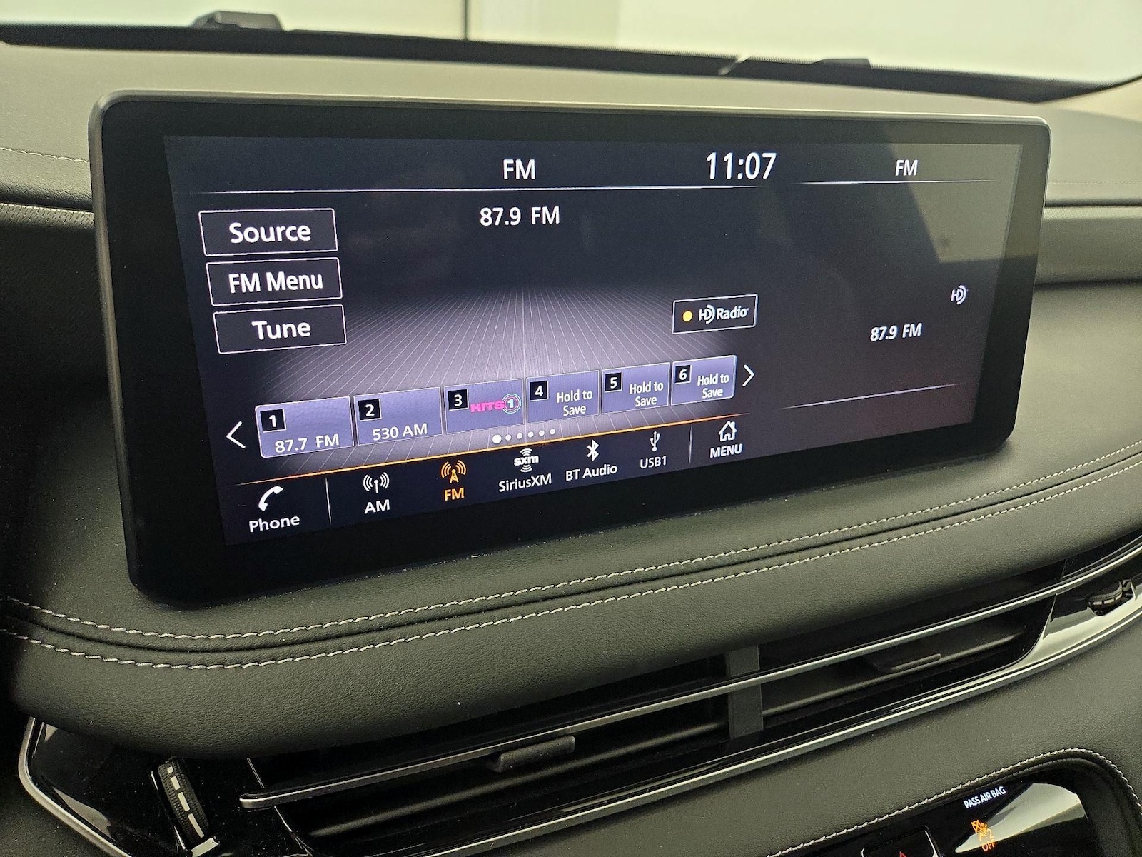 2023 INFINITI QX60 LUXE - Photo 17