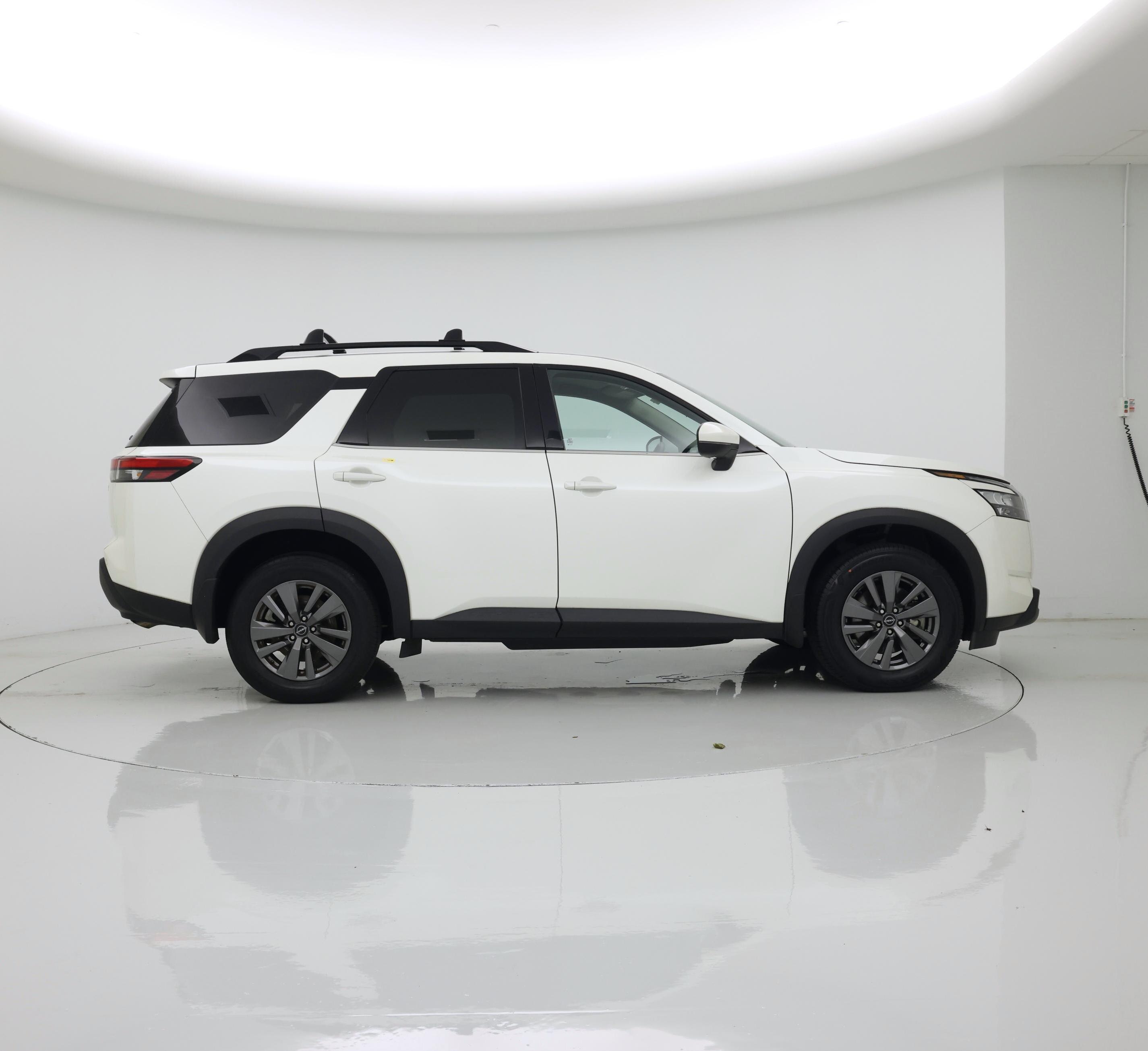 Thumbnail: 2024 Nissan Pathfinder - 7