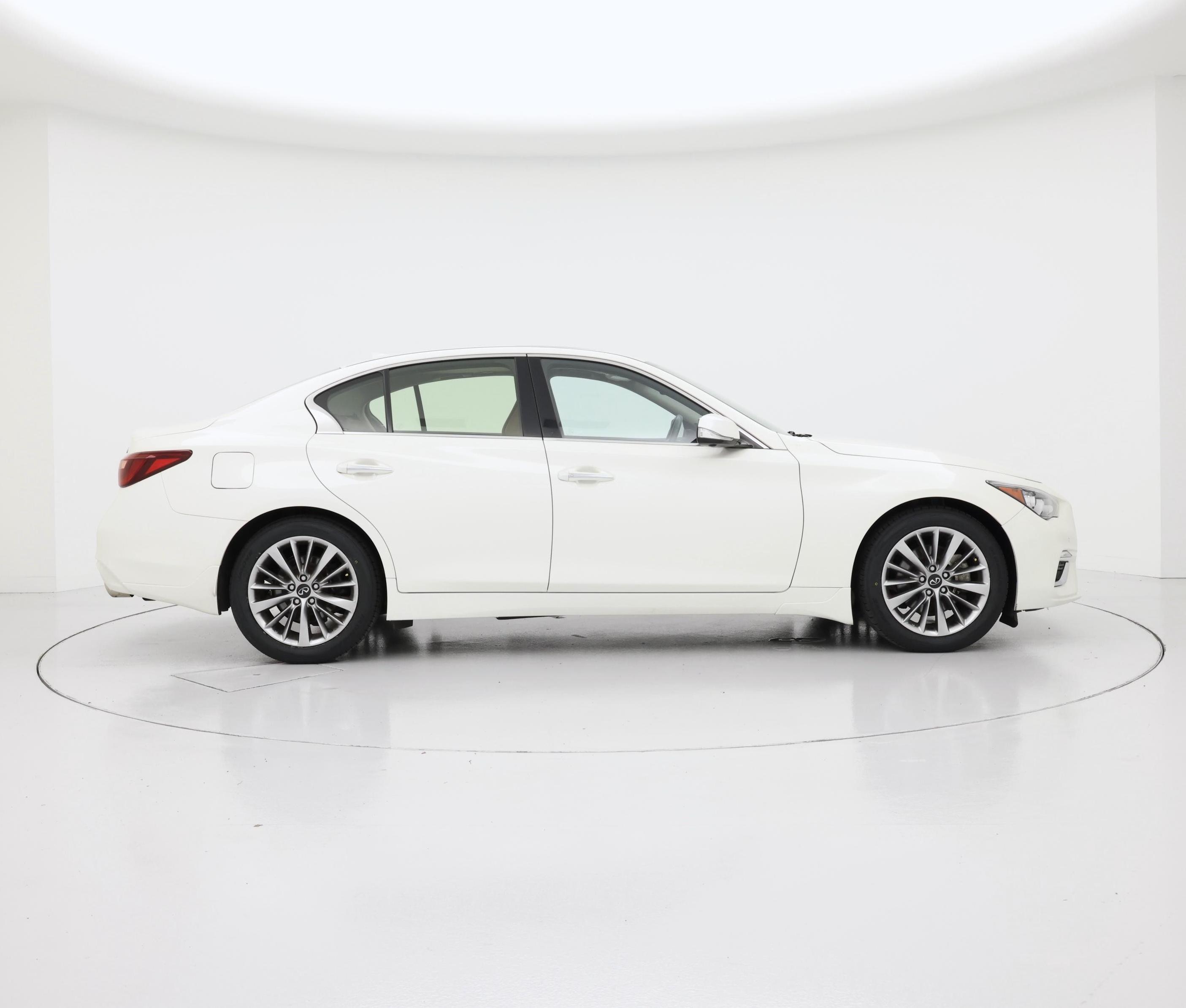 Thumbnail: 2023 INFINITI Q50 - 7