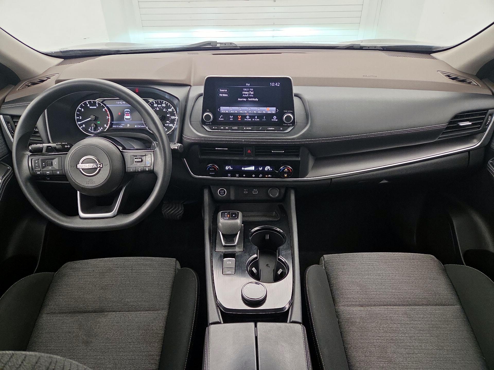 Thumbnail: 2023 Nissan Rogue - 9