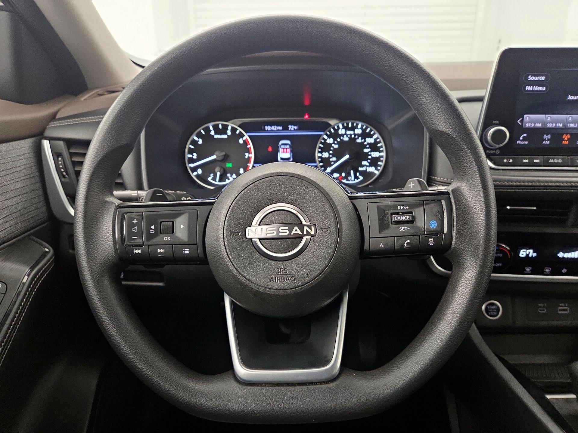 Thumbnail: 2023 Nissan Rogue - 10