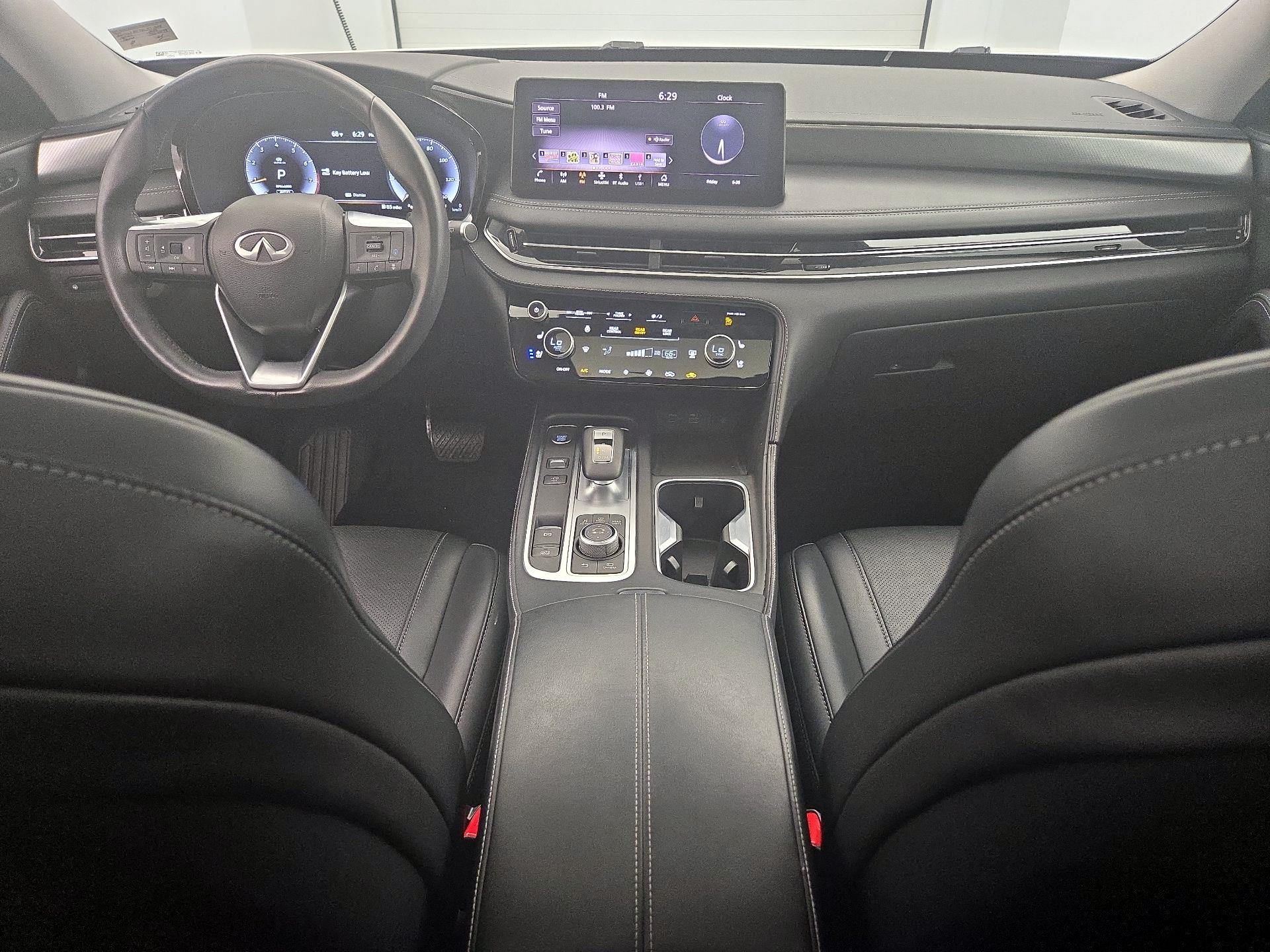Thumbnail: 2023 INFINITI QX60 - 9