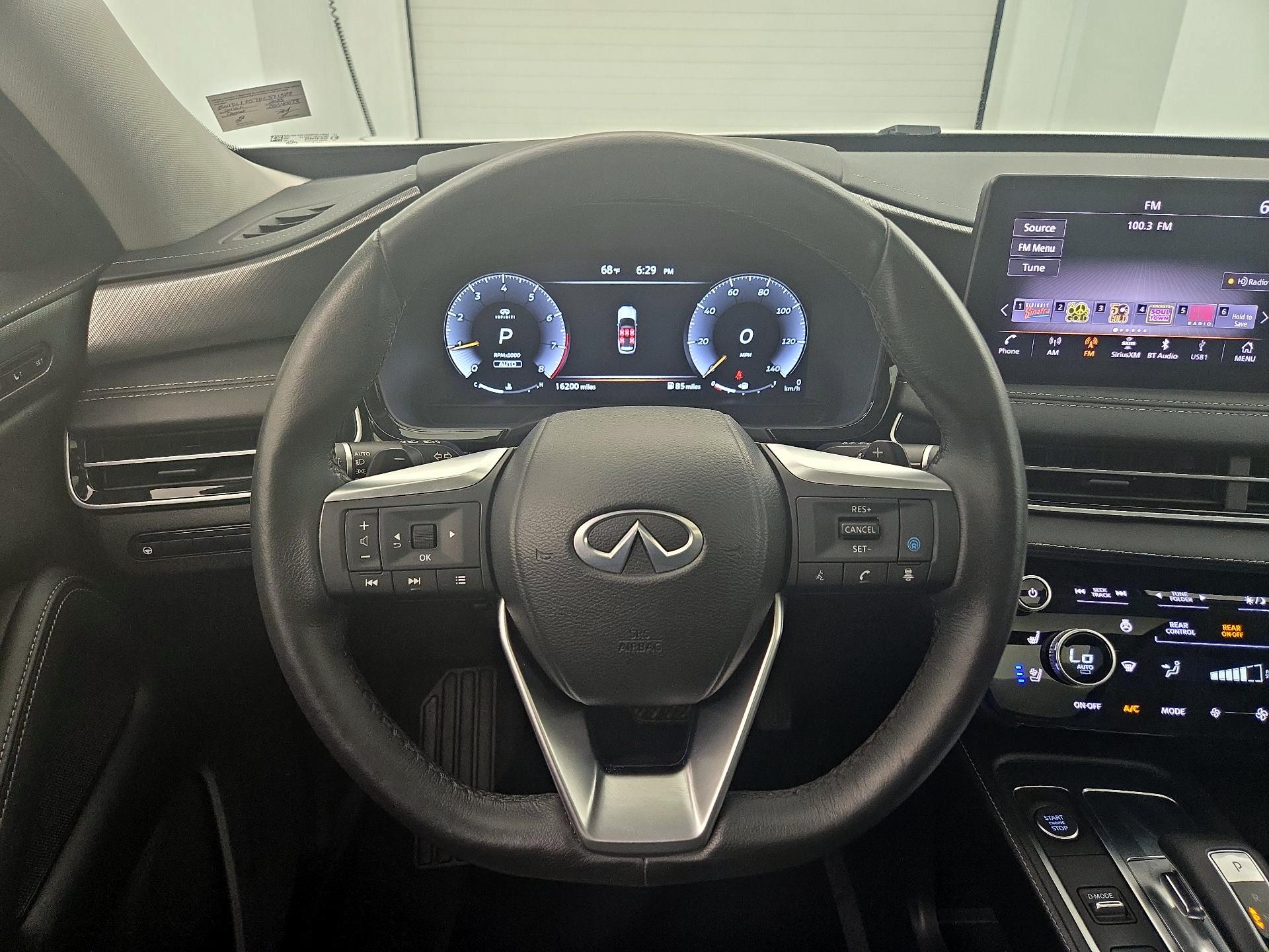 Thumbnail: 2023 INFINITI QX60 - 10