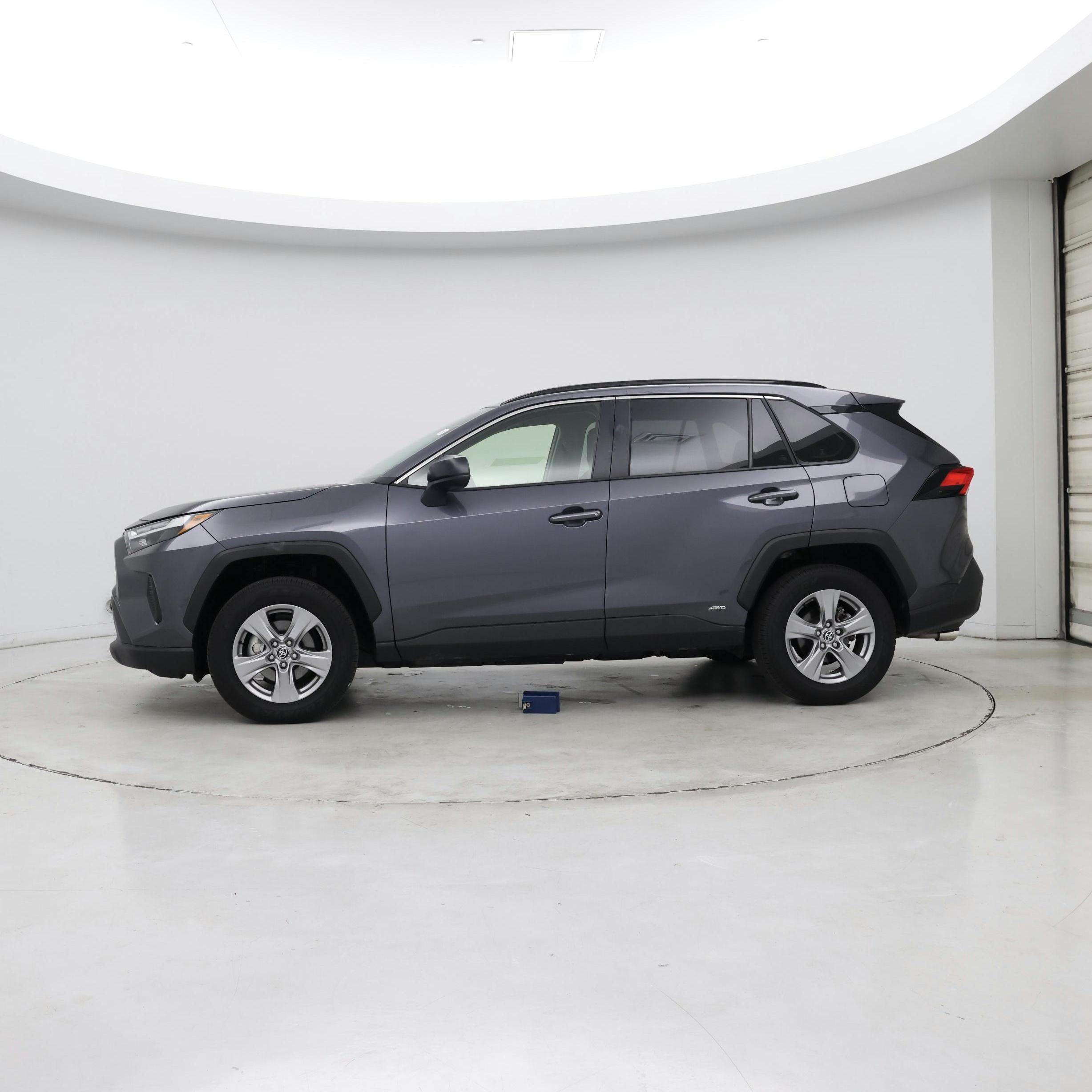 Thumbnail: 2025 Toyota RAV4 - 2