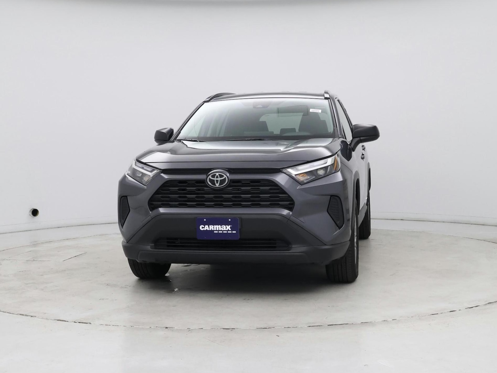 2025 Toyota RAV4 LE - Photo 5