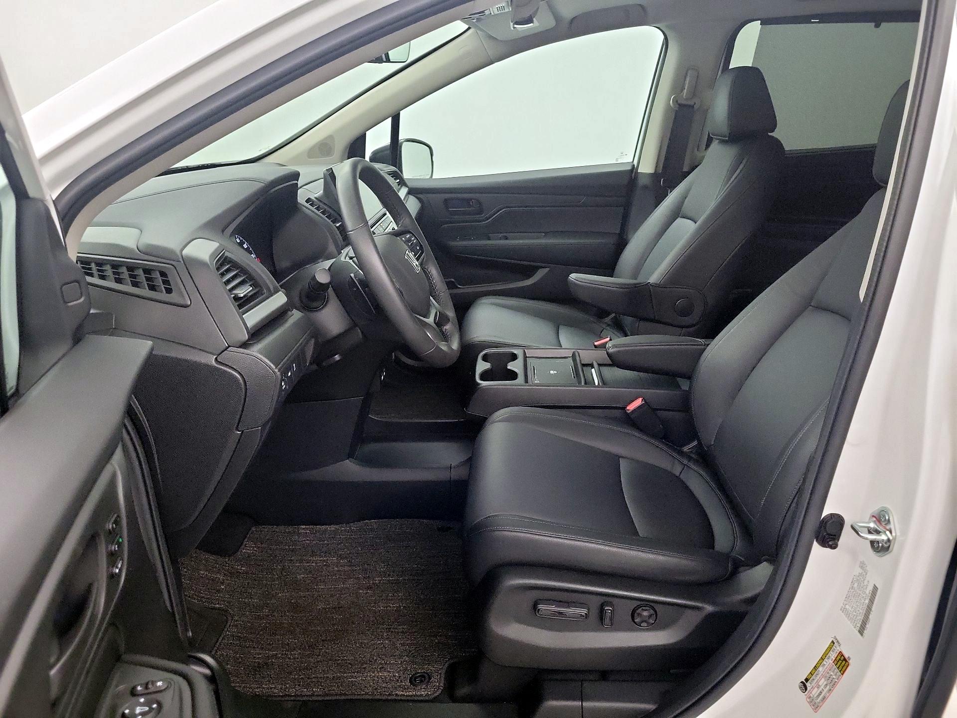 Thumbnail: 2025 Honda Odyssey - 11