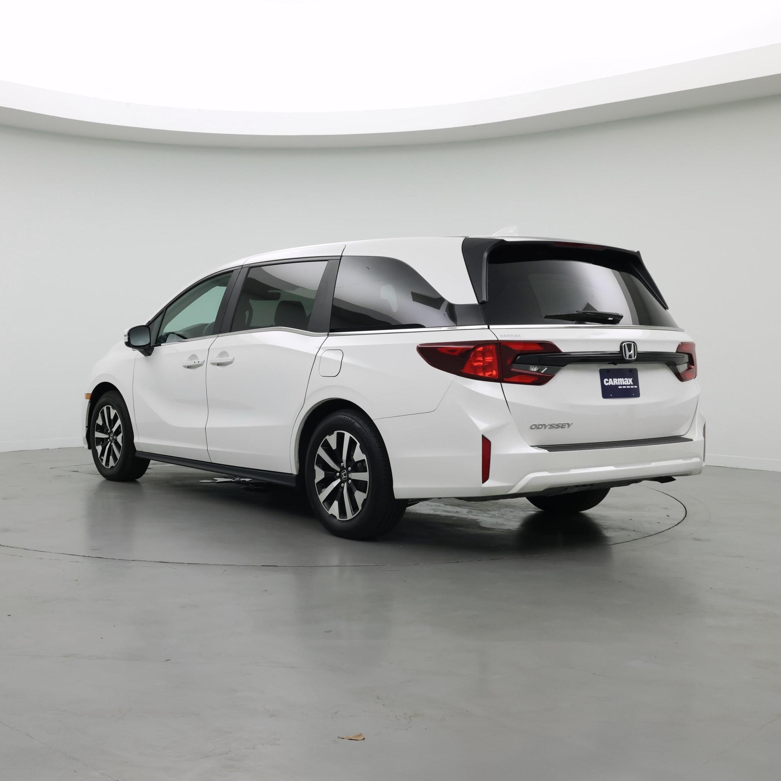 Thumbnail: 2025 Honda Odyssey - 2