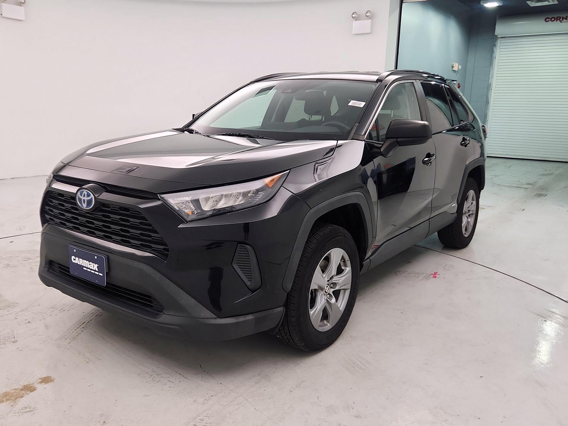 Thumbnail: 2022 Toyota RAV4 - 3
