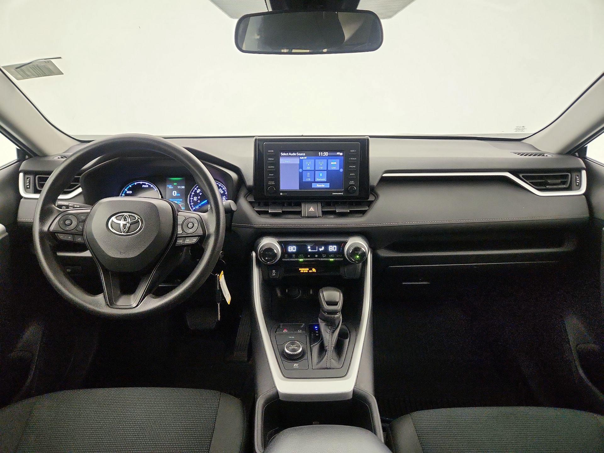 Thumbnail: 2022 Toyota RAV4 - 8