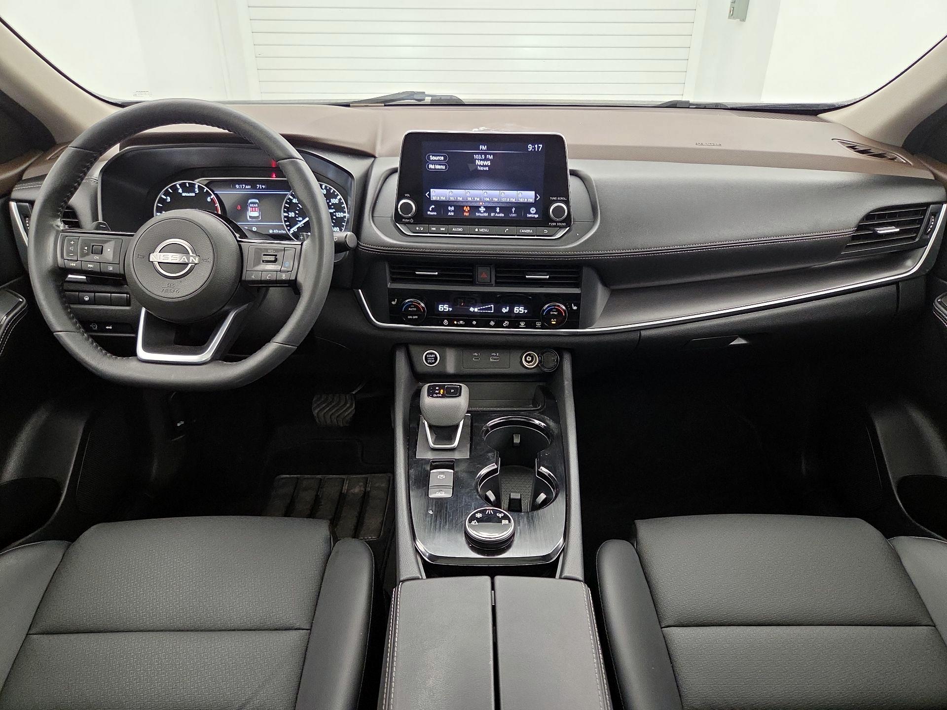 Thumbnail: 2023 Nissan Rogue - 9