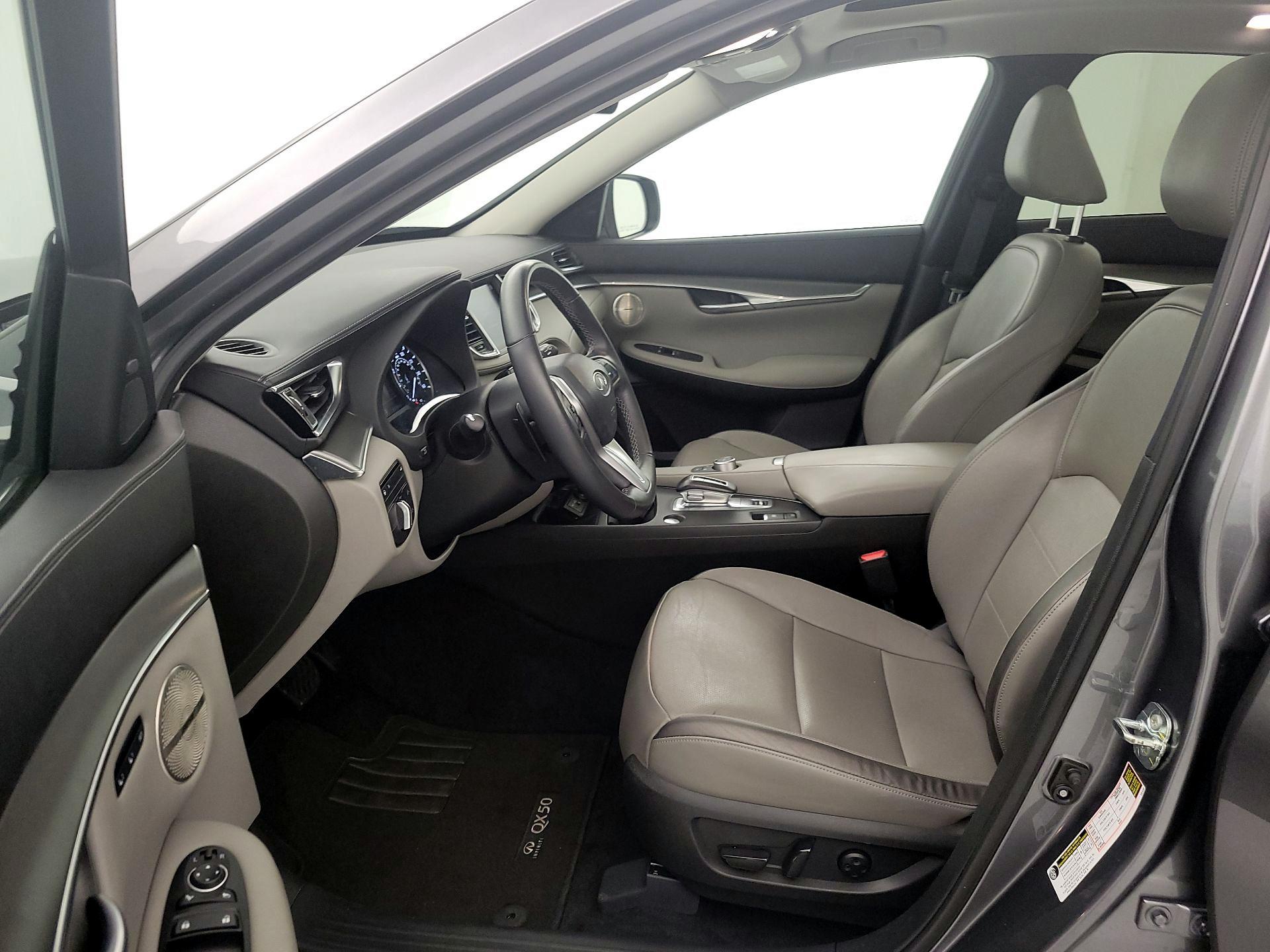 Thumbnail: 2023 INFINITI QX50 - 11