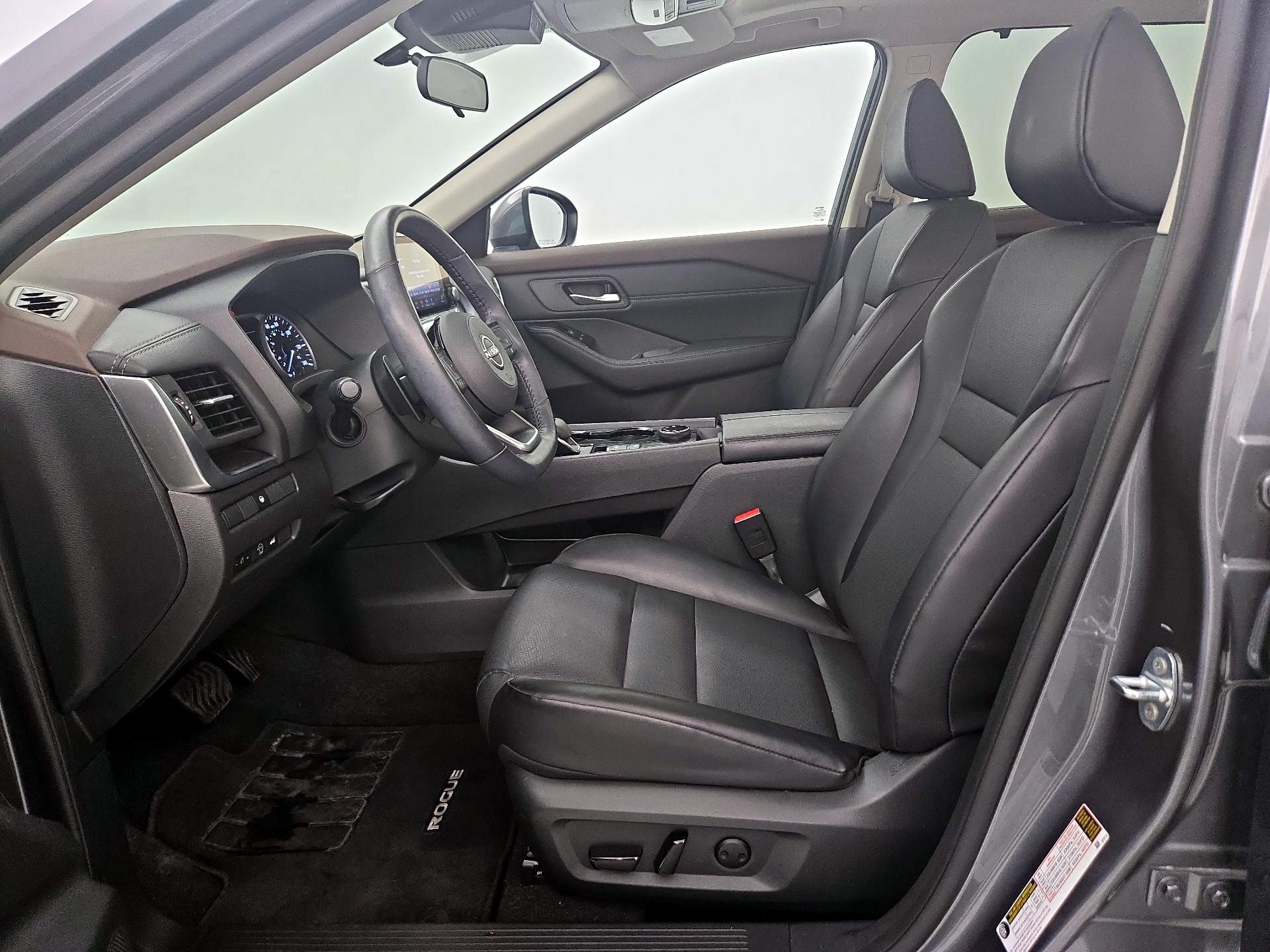 Thumbnail: 2023 Nissan Rogue - 11