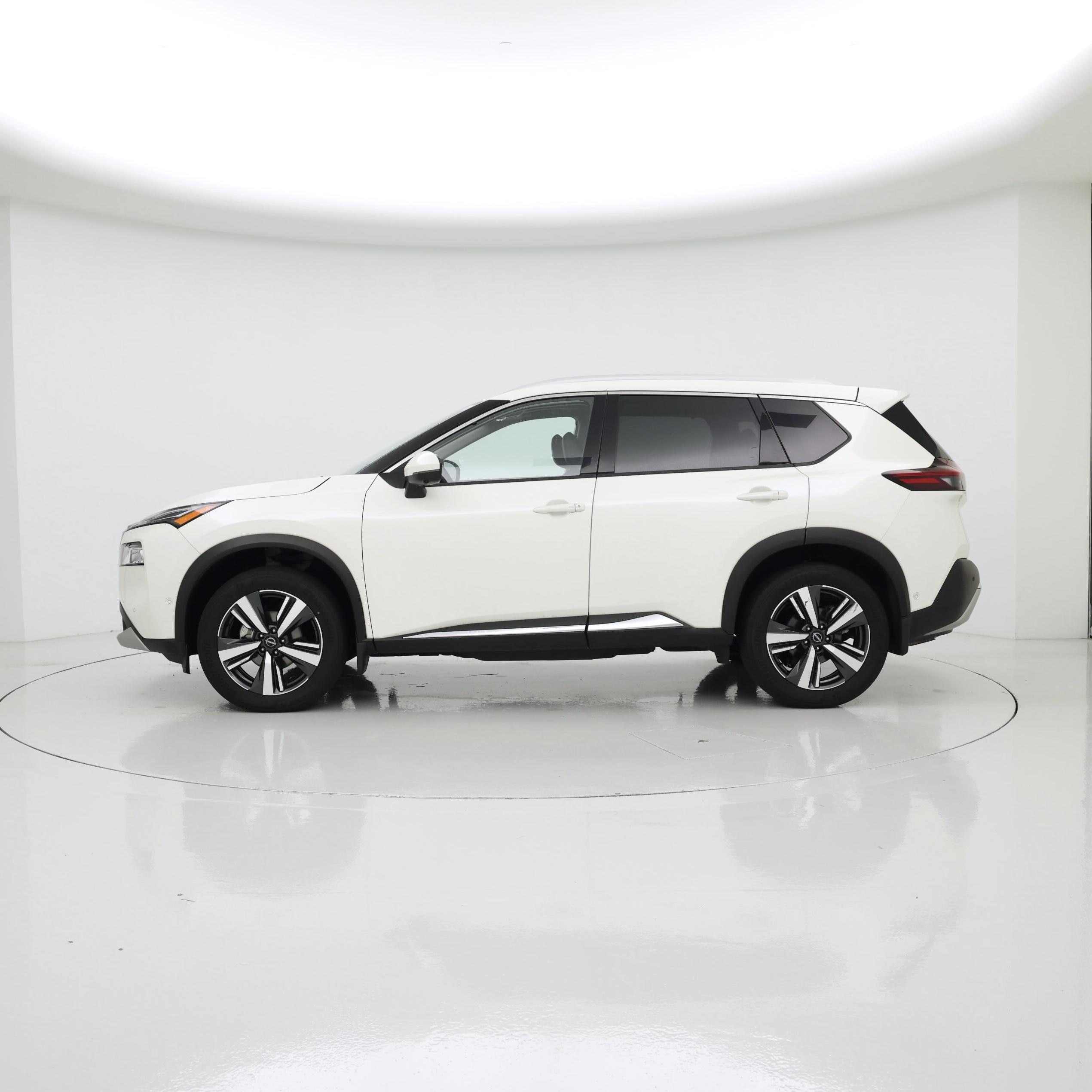 Thumbnail: 2023 Nissan Rogue - 3