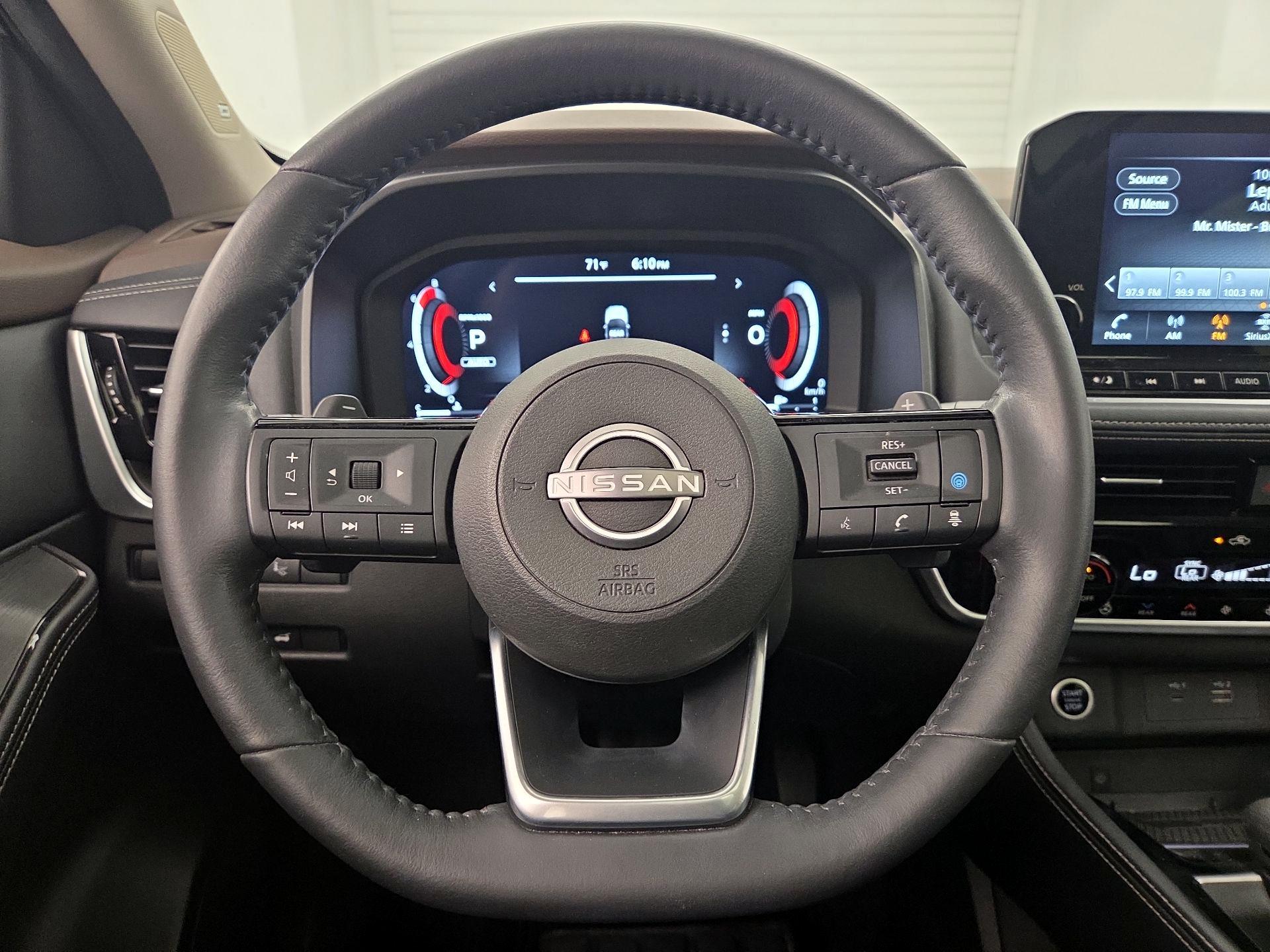 Thumbnail: 2023 Nissan Rogue - 10