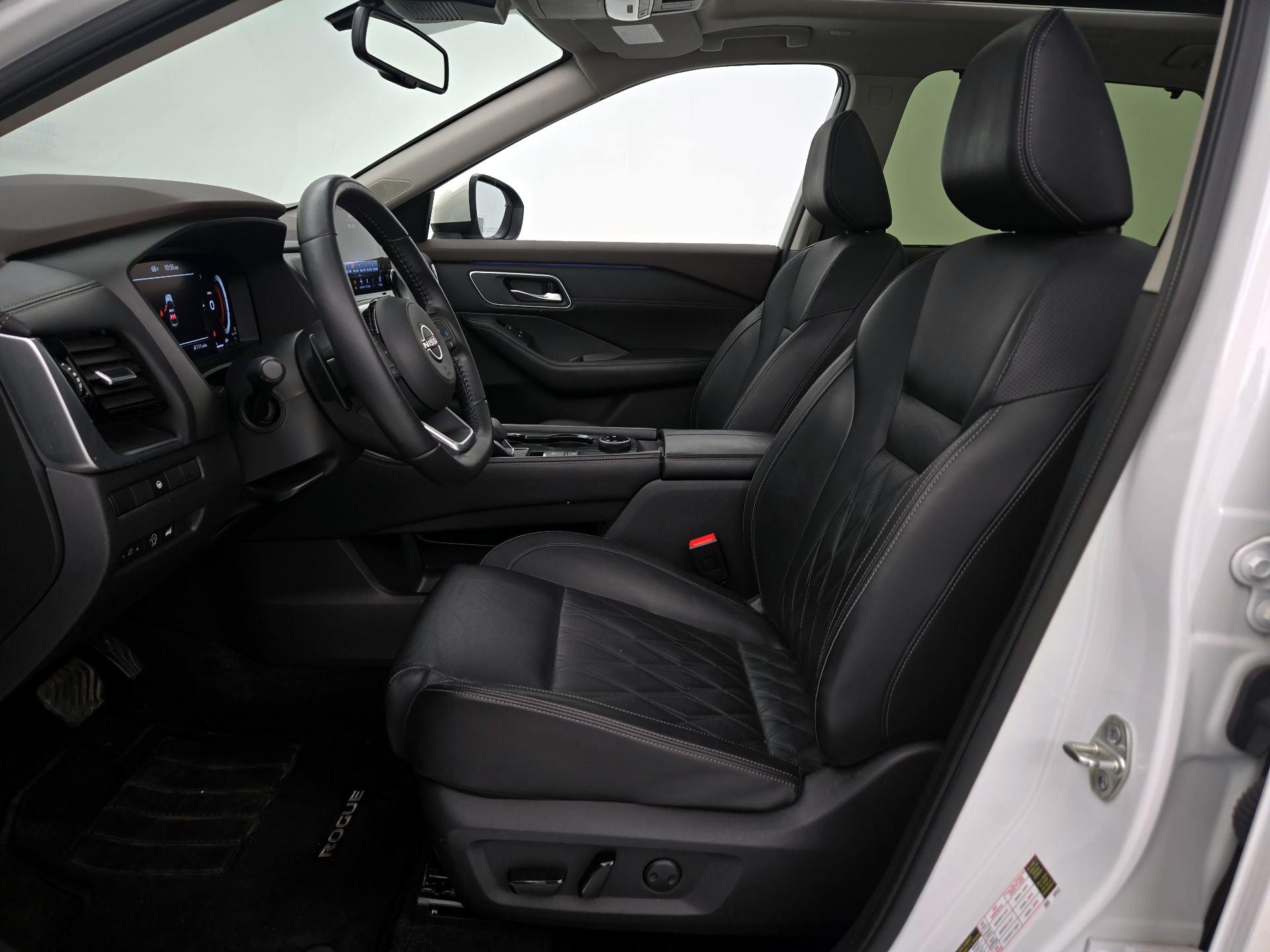 Thumbnail: 2023 Nissan Rogue - 11
