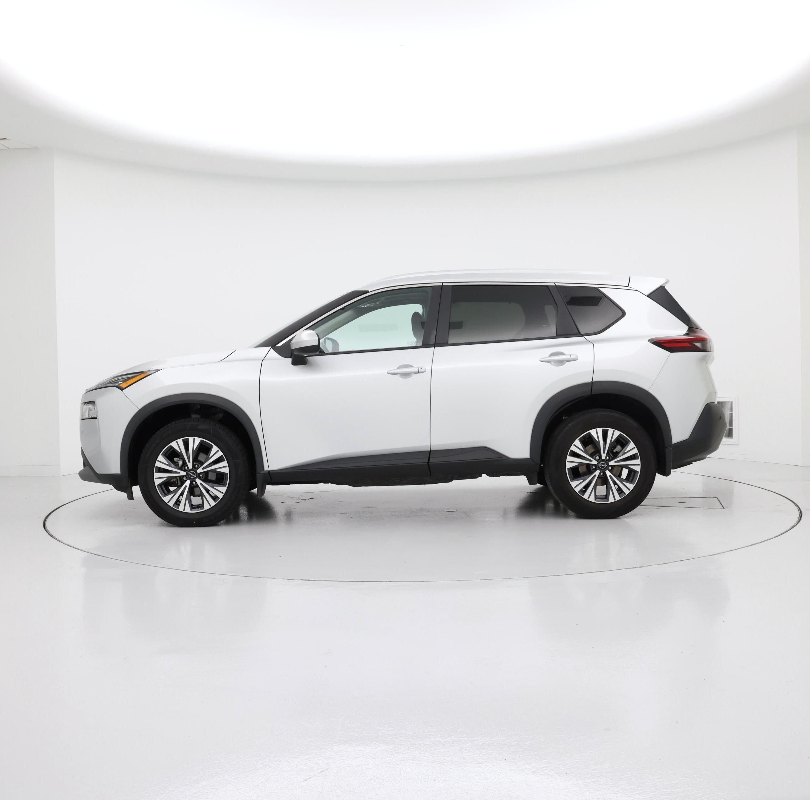 Thumbnail: 2023 Nissan Rogue - 3