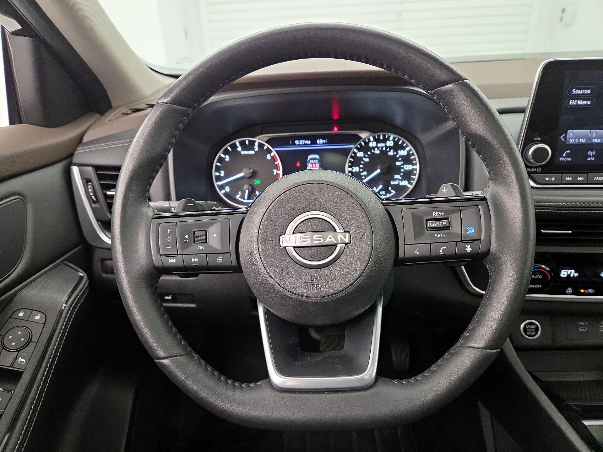 Thumbnail: 2023 Nissan Rogue - 10