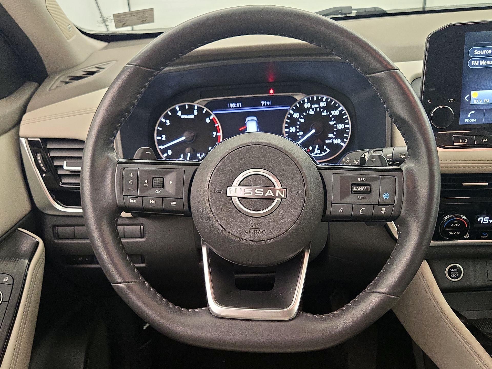 Thumbnail: 2023 Nissan Rogue - 10