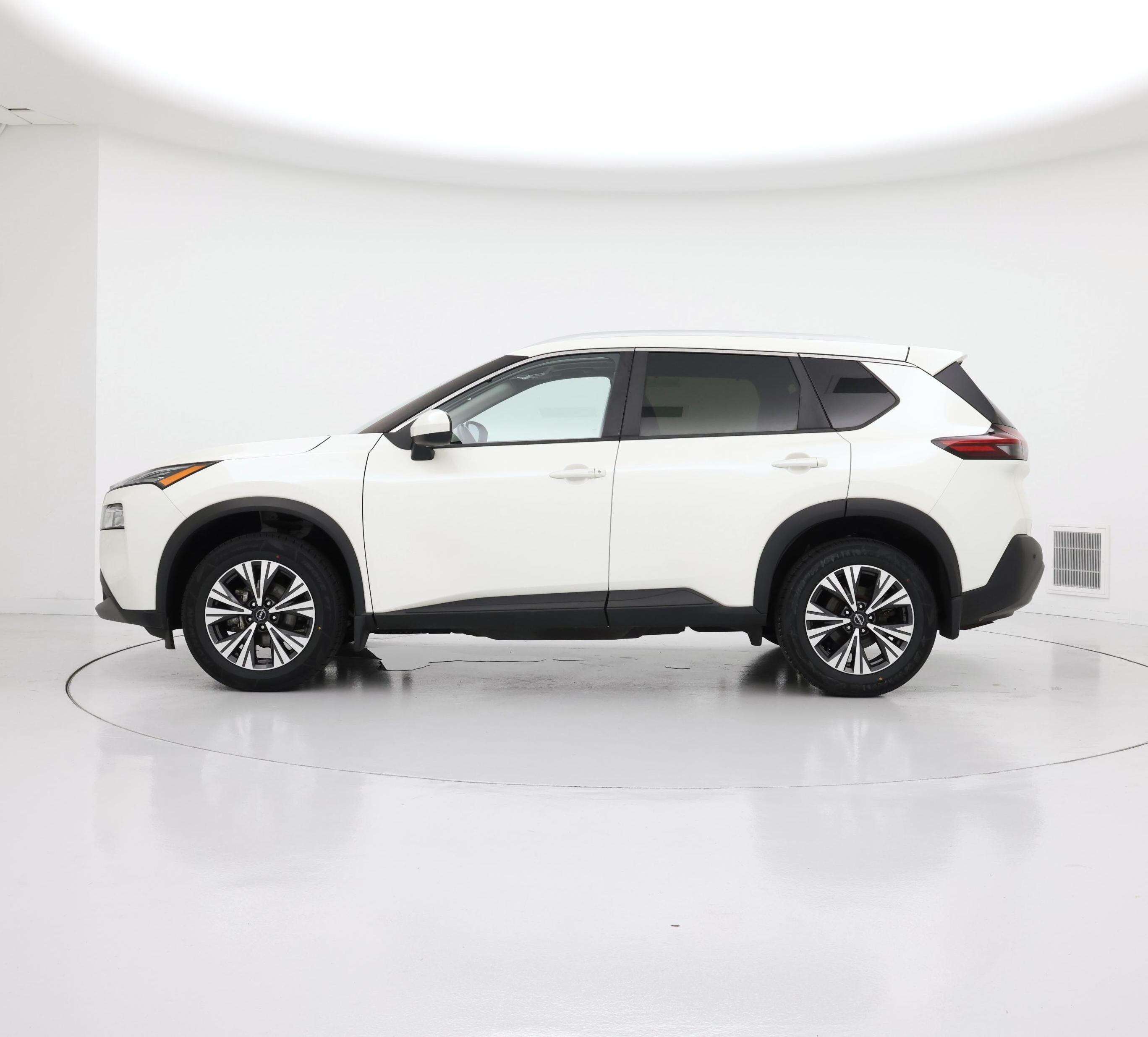 Thumbnail: 2023 Nissan Rogue - 3