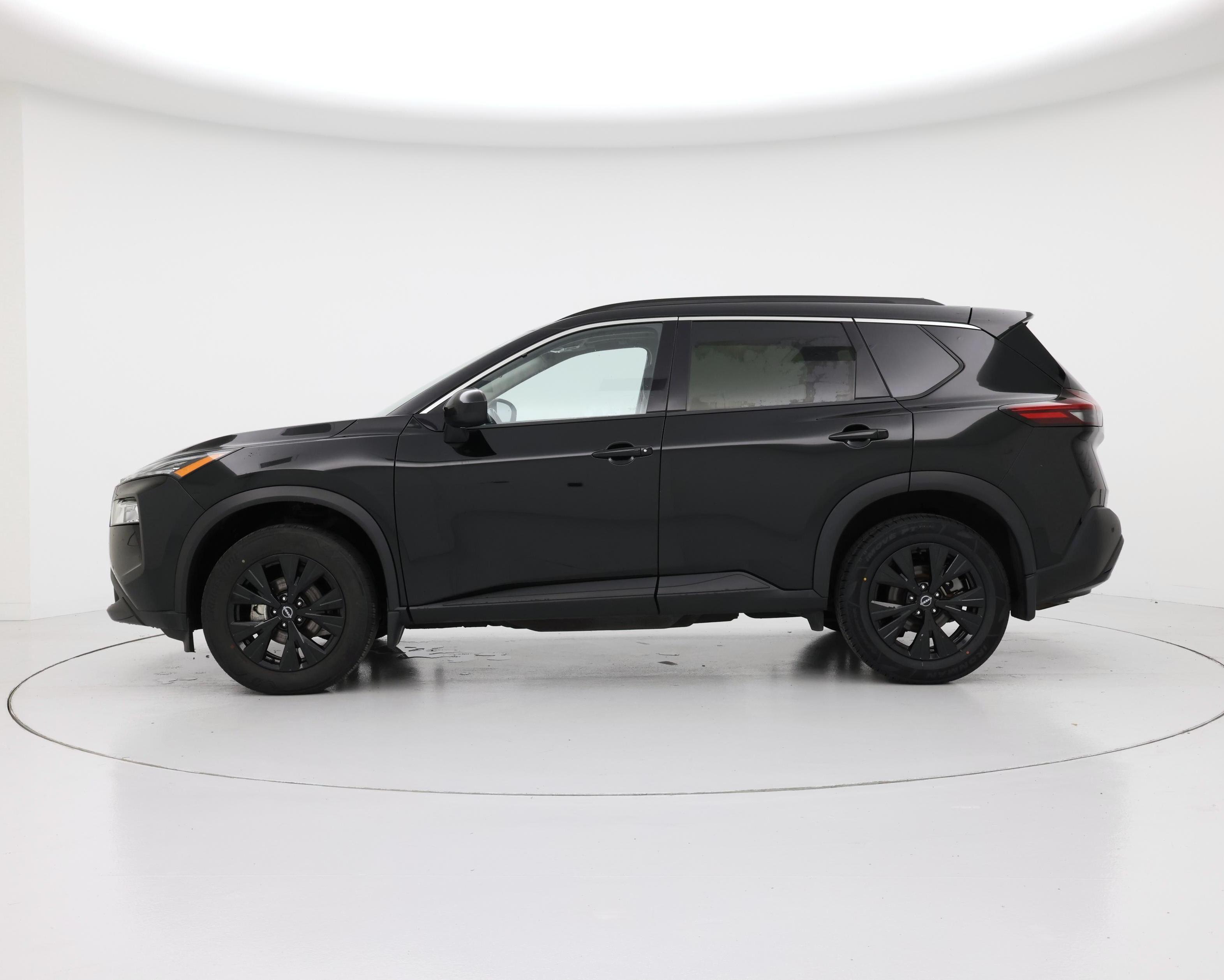 Thumbnail: 2023 Nissan Rogue - 3