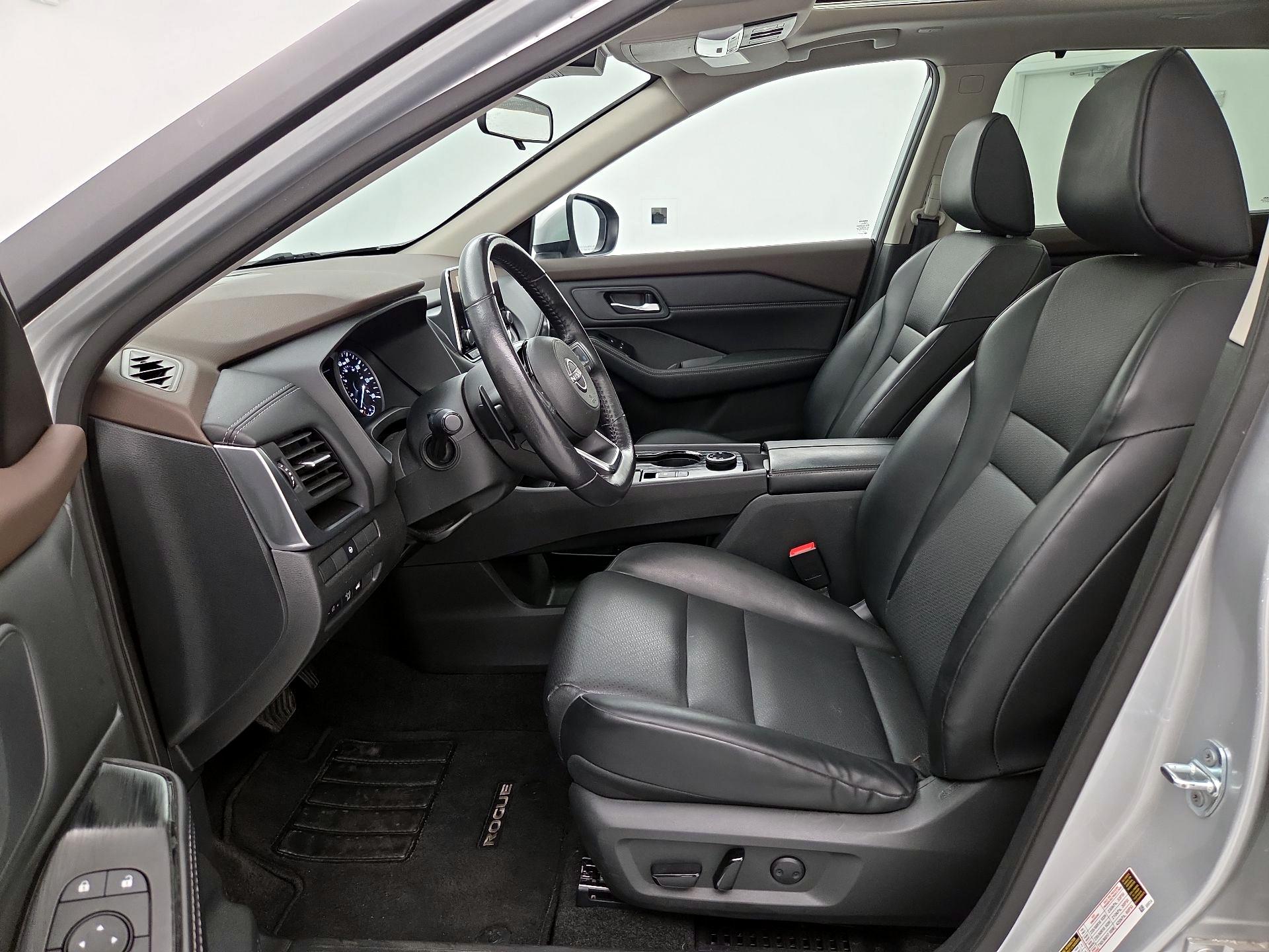 Thumbnail: 2023 Nissan Rogue - 11
