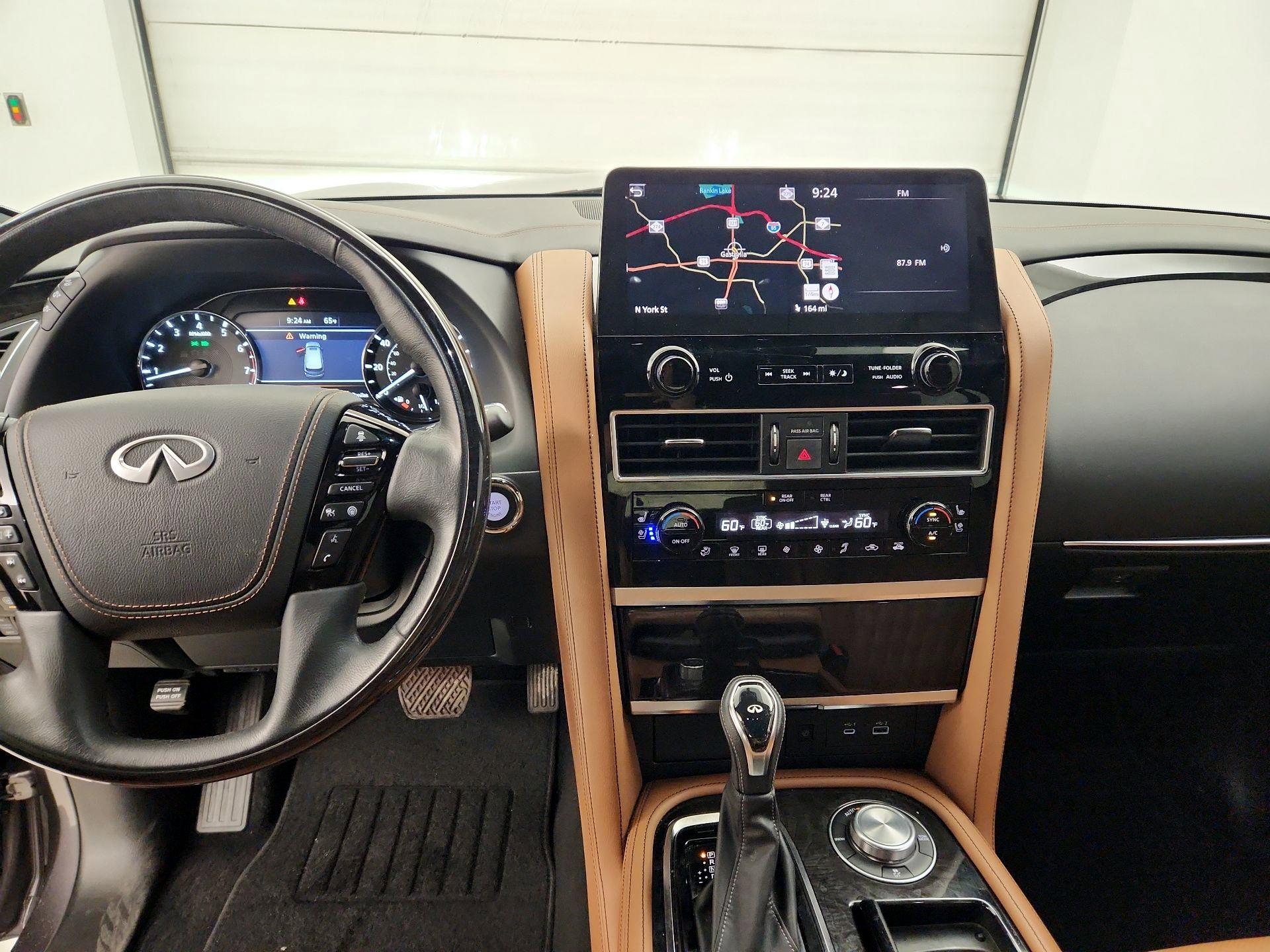 Thumbnail: 2023 INFINITI QX80 - 9
