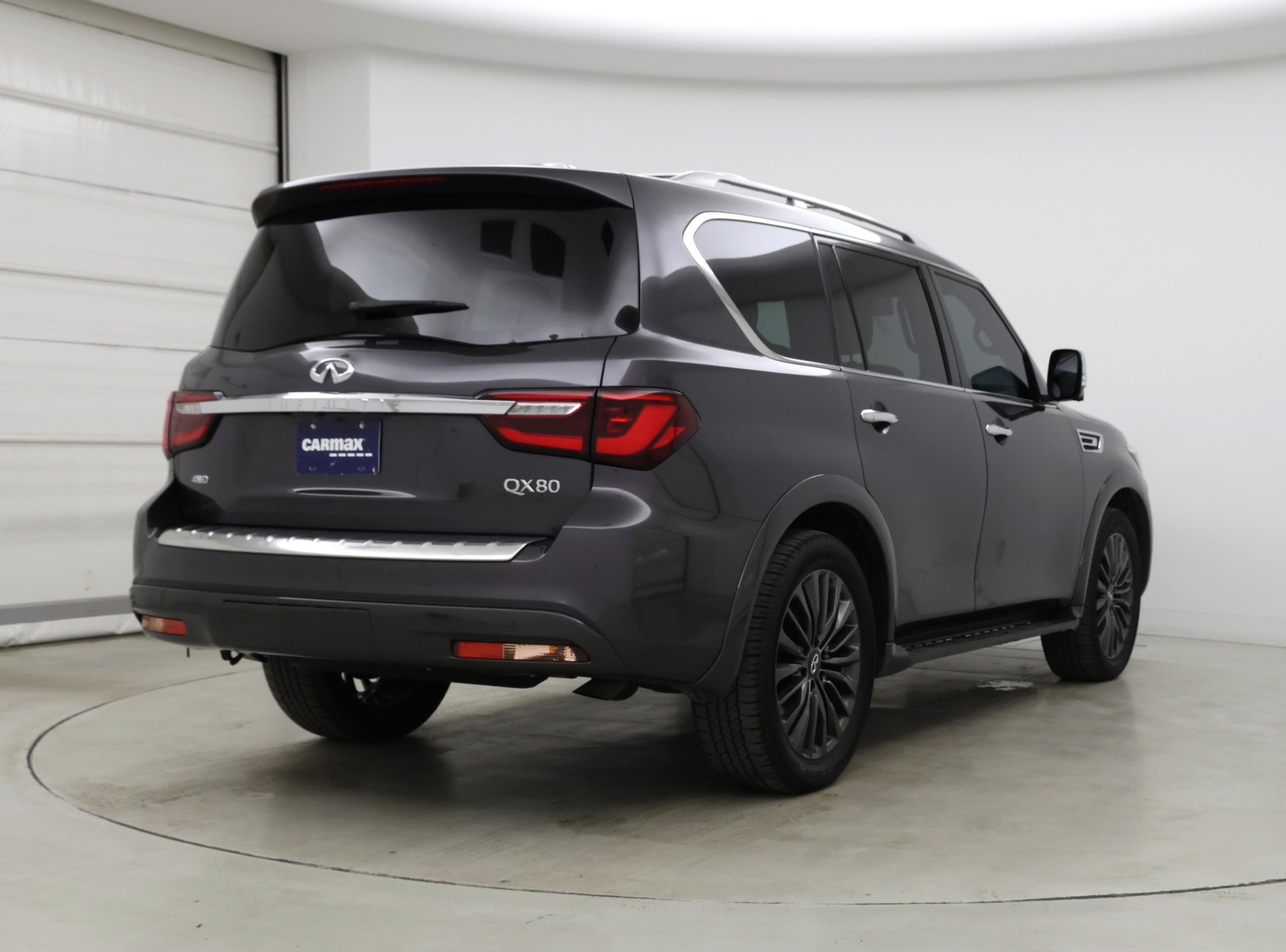 Thumbnail: 2023 INFINITI QX80 - 8