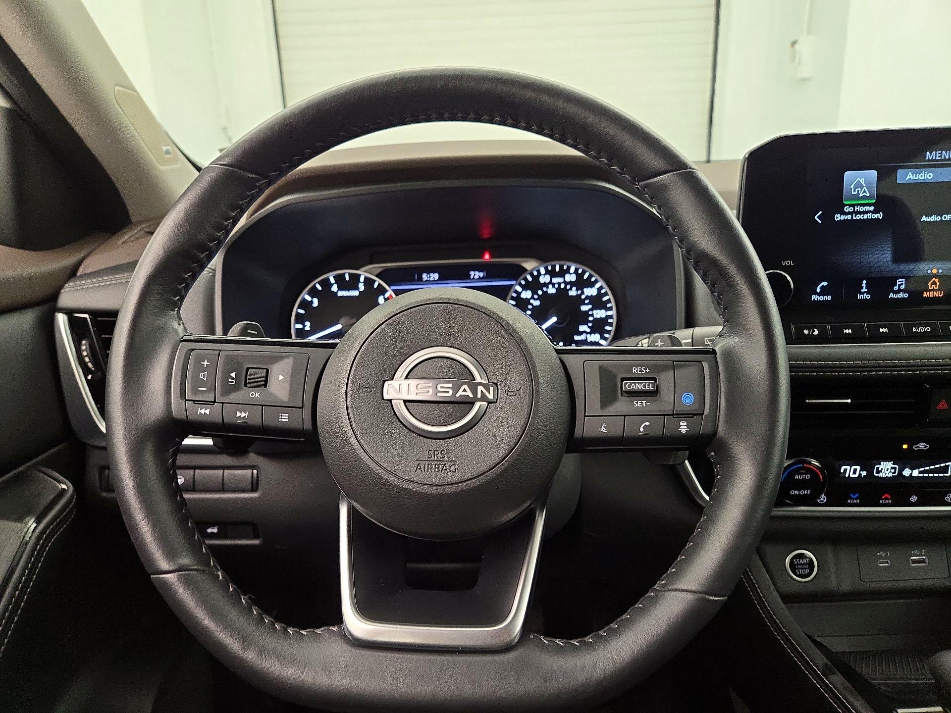 Thumbnail: 2023 Nissan Rogue - 10