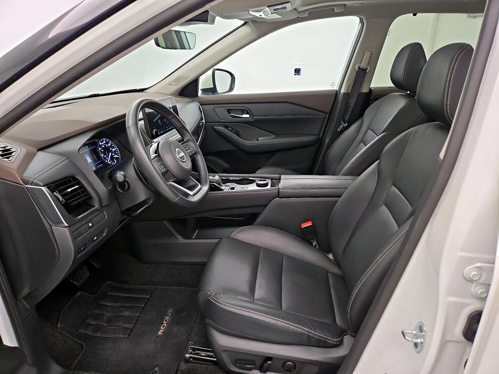 Thumbnail: 2023 Nissan Rogue - 11