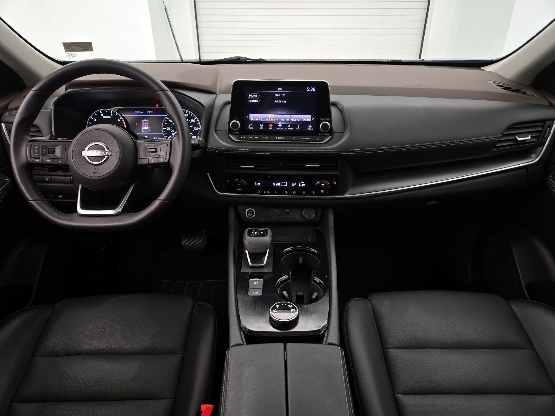 Thumbnail: 2023 Nissan Rogue - 9