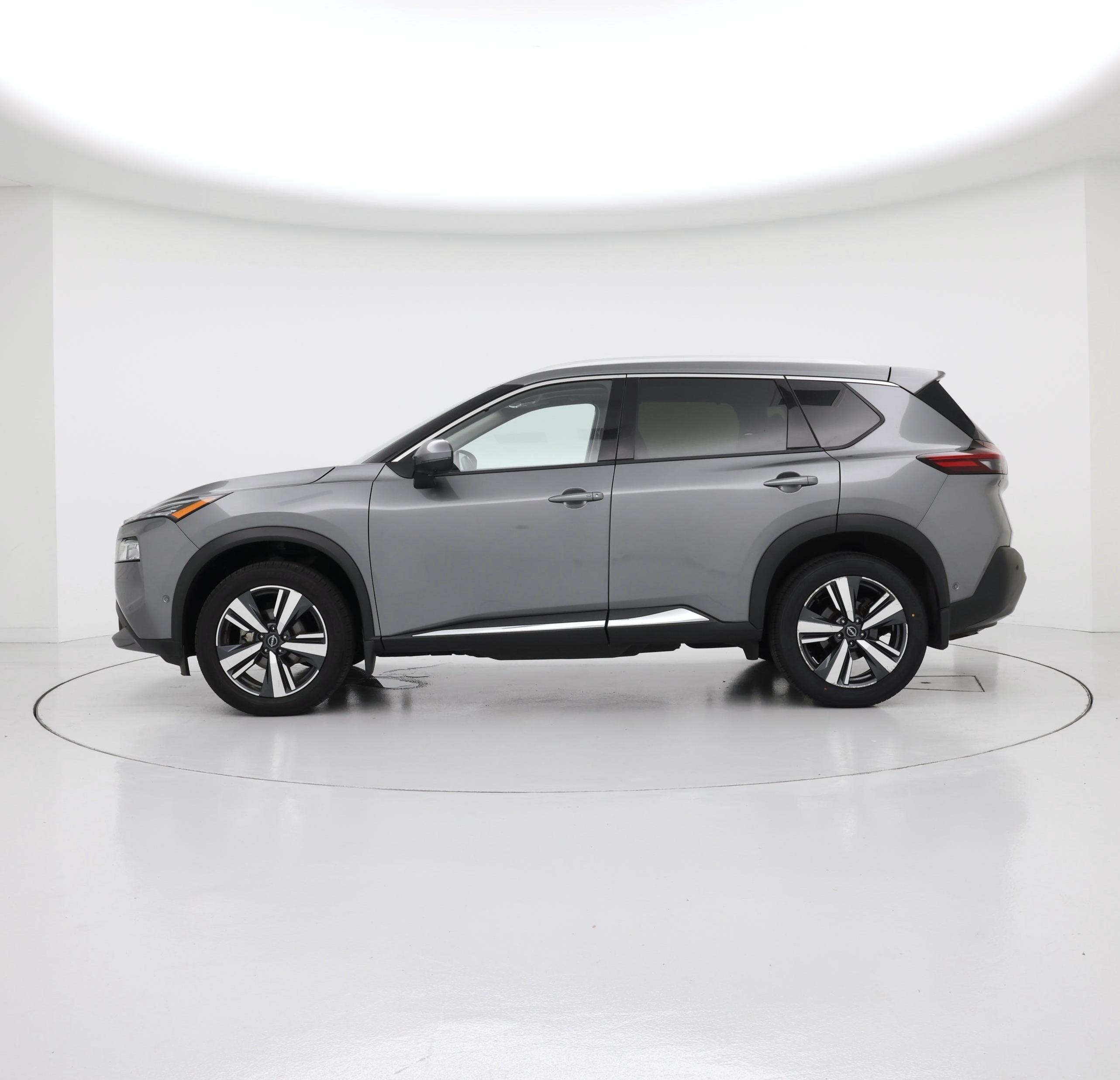 Thumbnail: 2023 Nissan Rogue - 3