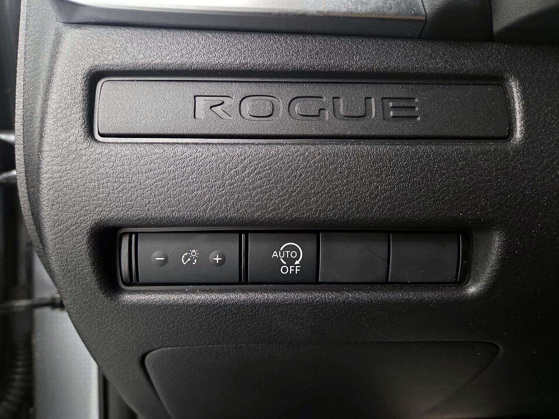 Thumbnail: 2023 Nissan Rogue - 13