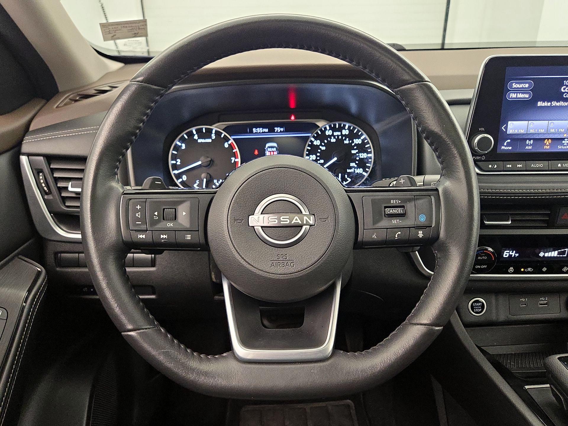 Thumbnail: 2023 Nissan Rogue - 10