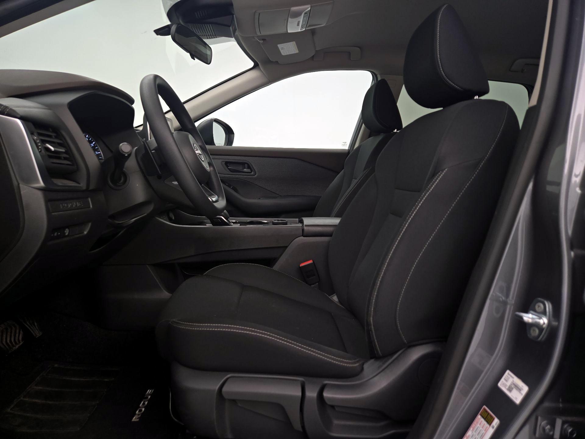 Thumbnail: 2023 Nissan Rogue - 11